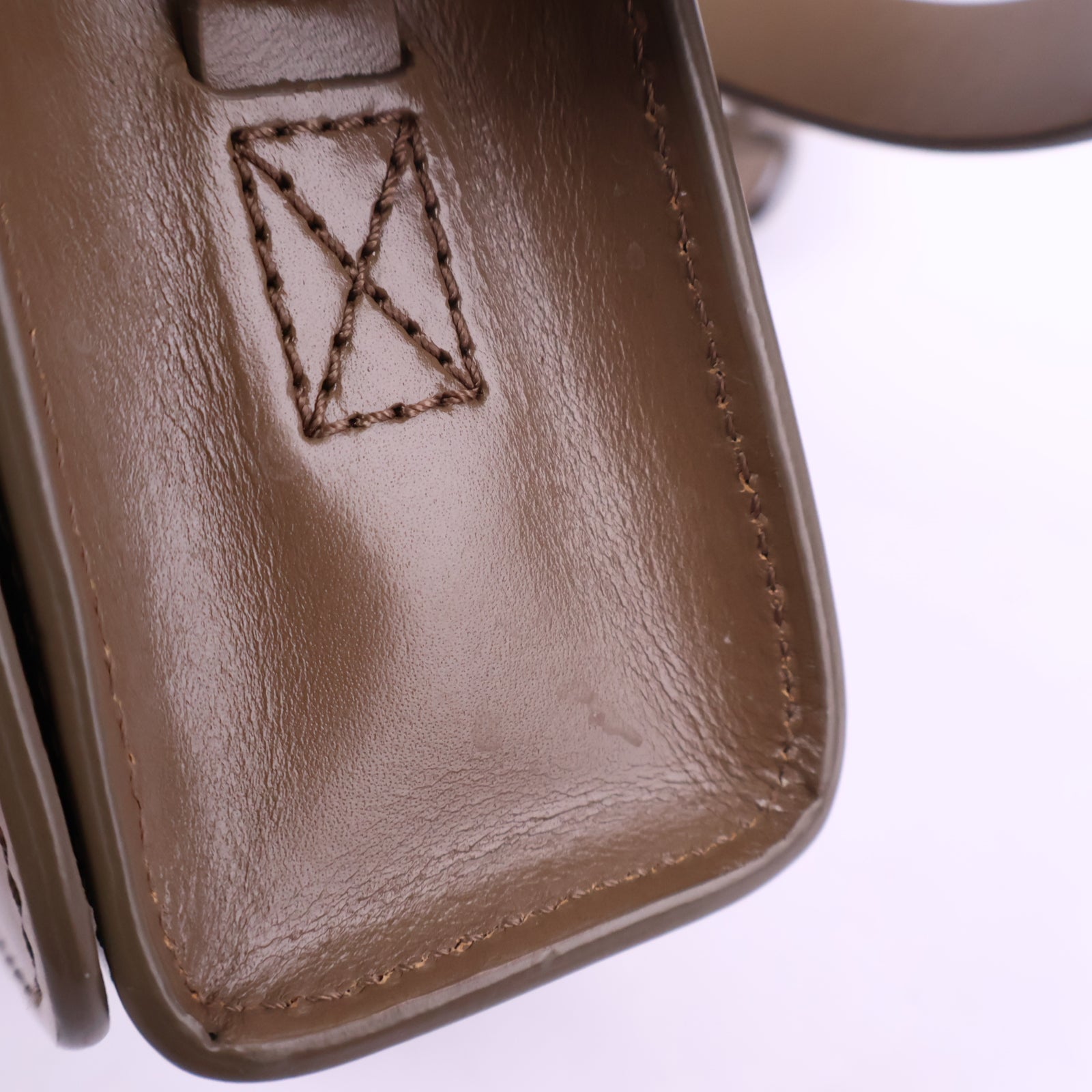J3000 Lemaire Mini Bag Mini Camera Bag | Pre-Owned Like New Bronze Khaki leather