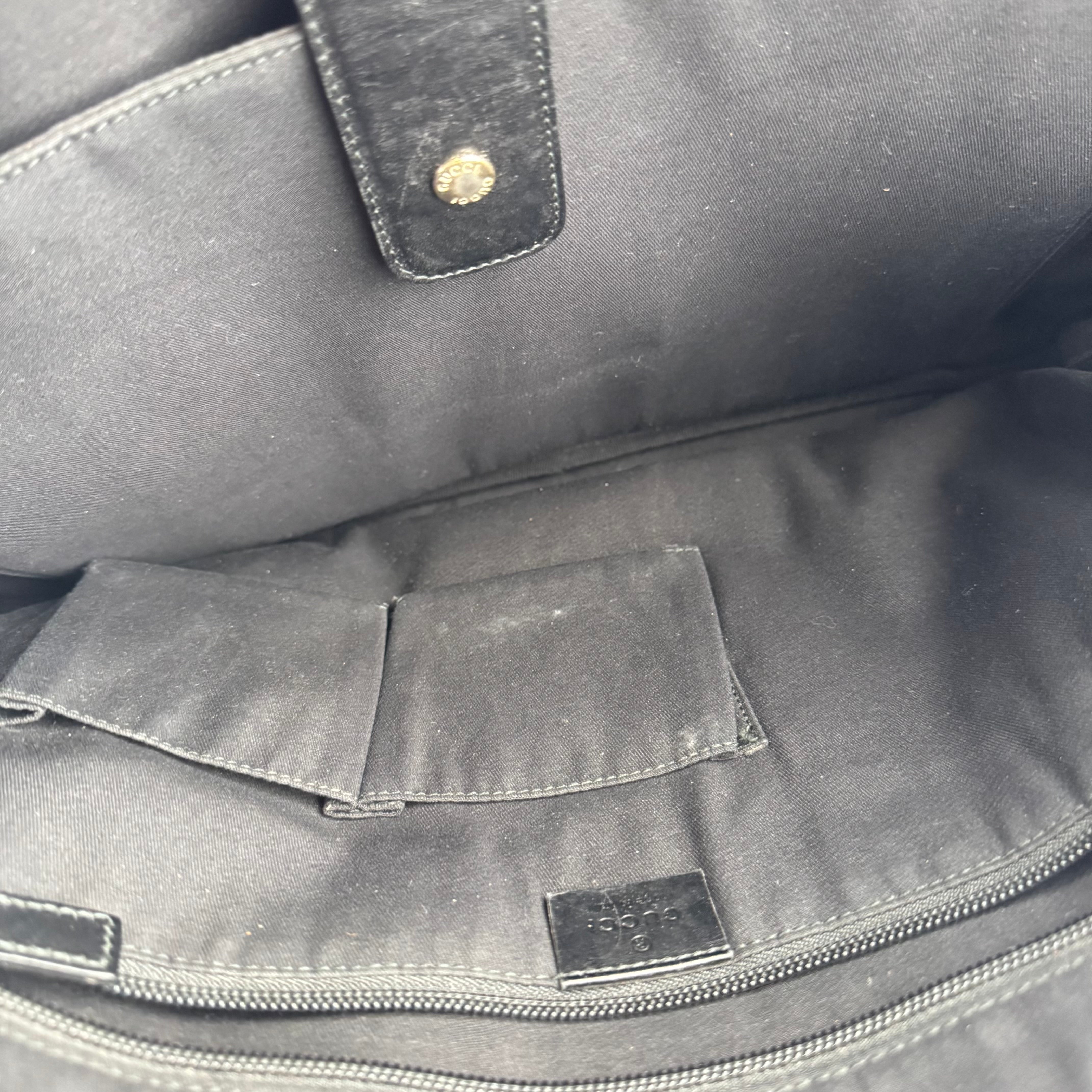 J1536 Gucci Black Diamante Textured Leather Briefcase- Pre Owned