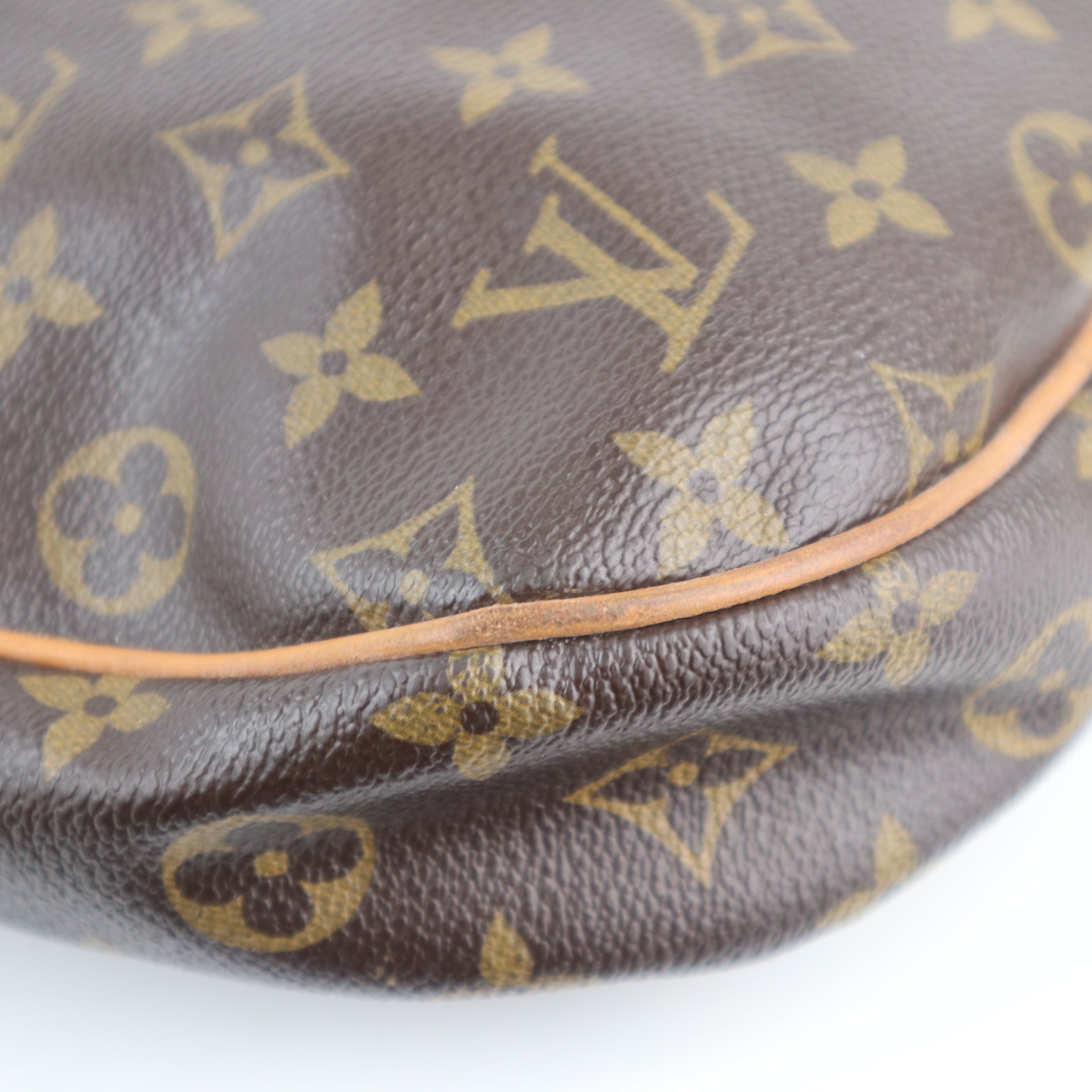 C2464R Louis Vuitton Shoulder Bag Monogram Canvas Odeon GM | Pre-Owned Very Good Brown Monogram Canvas