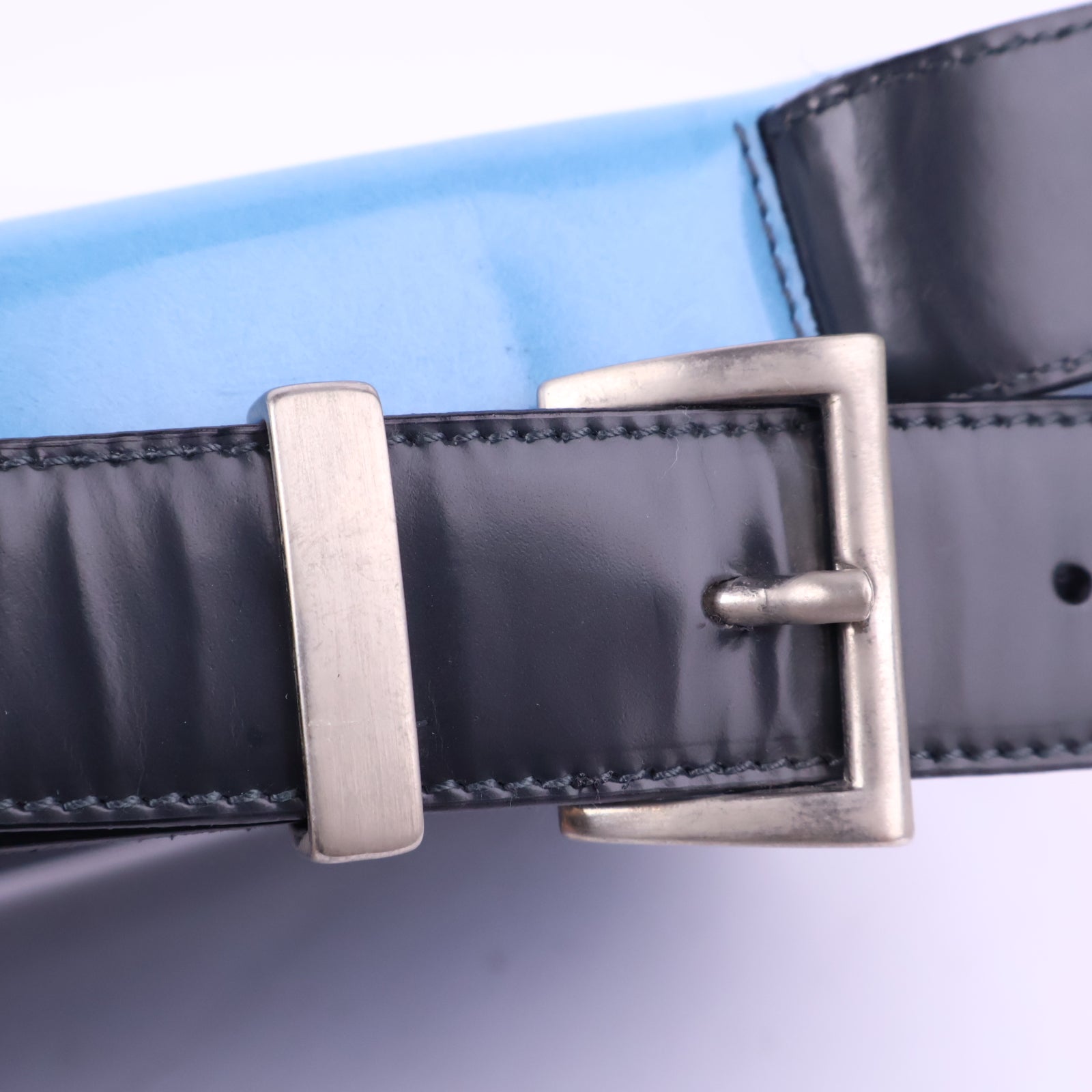 J2983 Prada Shoulder Bag Patent Leather Shoulder Bag | Pre-Owned Light Blue Patent leather