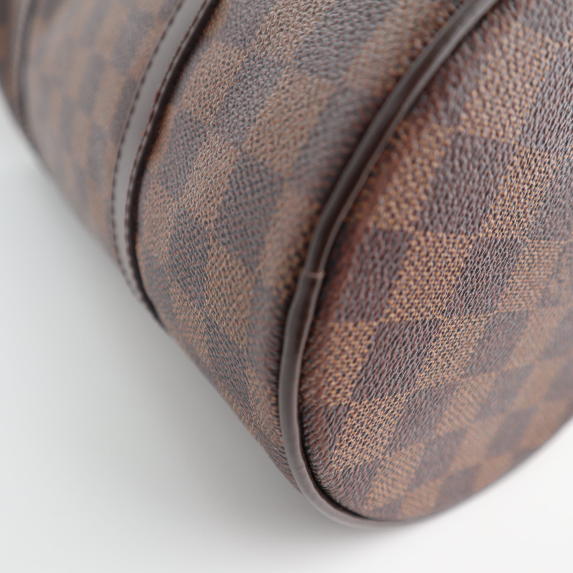 Louis Vuitton Damier Ebene Papillon 30 Shoulder Bag C1603R | Pre-Owned Very Good Brown Damier Ebene Canvas