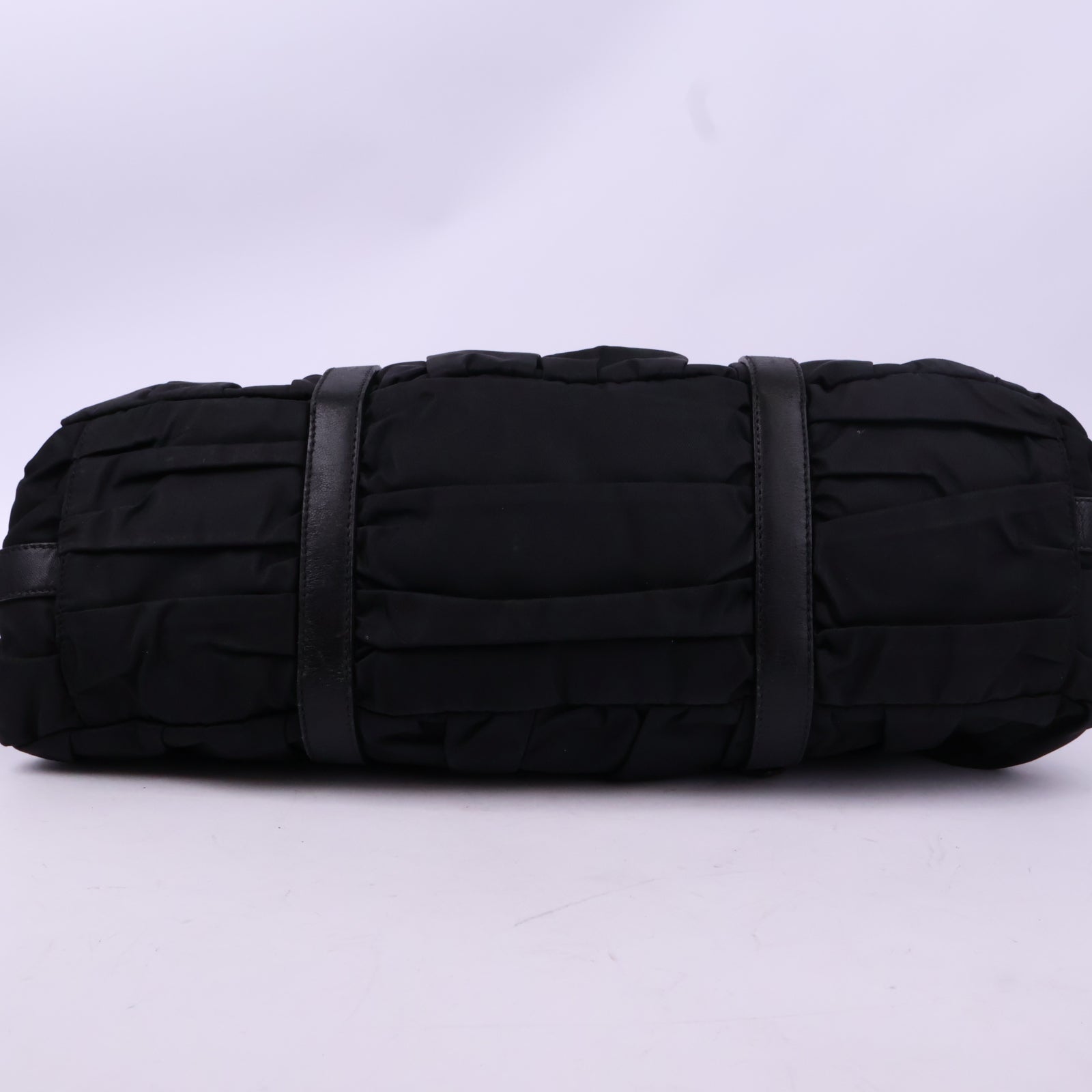 J1073 Prada Shoulder Bag Gaufre | Pre-Owned Black Tessuto nylon