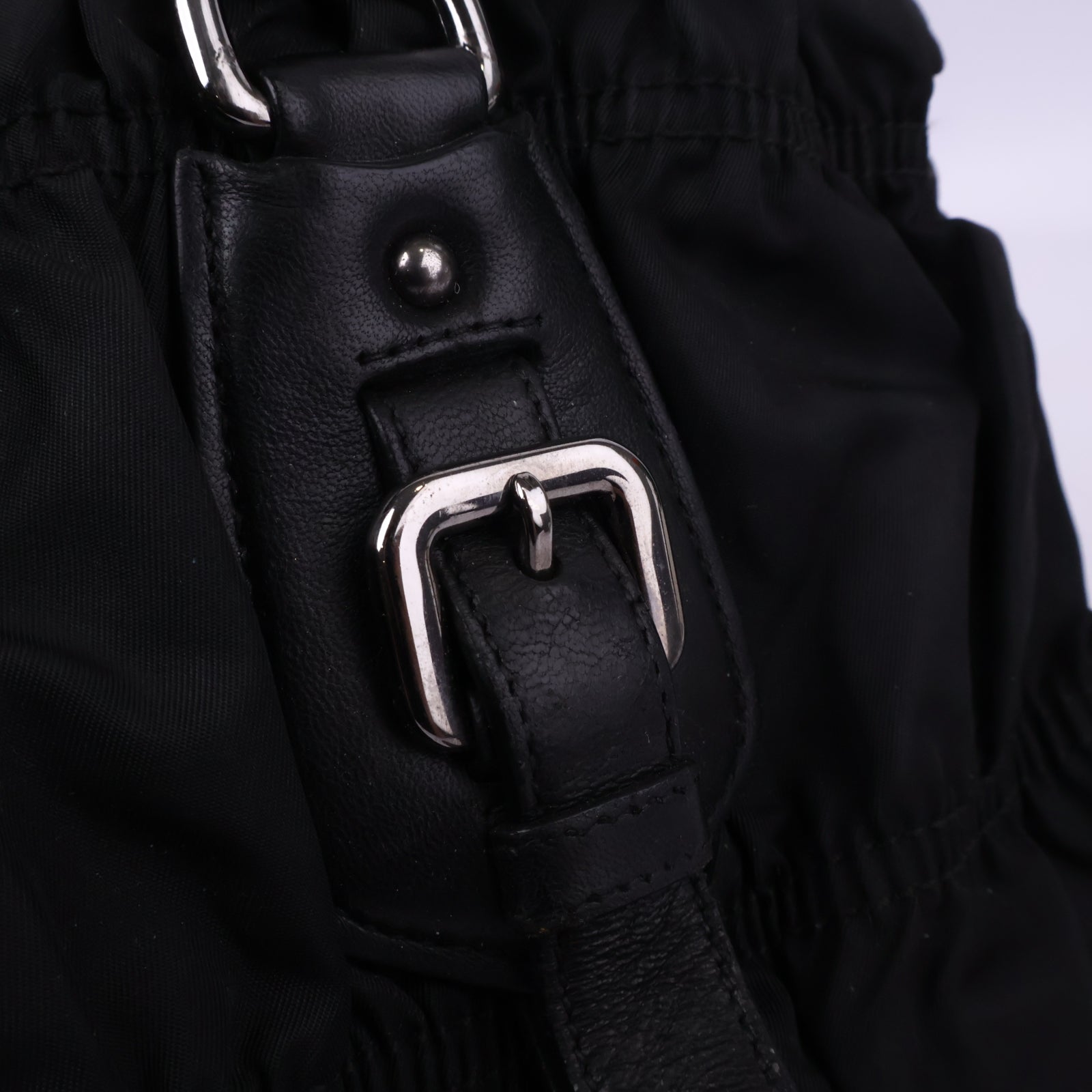 J1073 Prada Shoulder Bag Gaufre | Pre-Owned Black Tessuto nylon