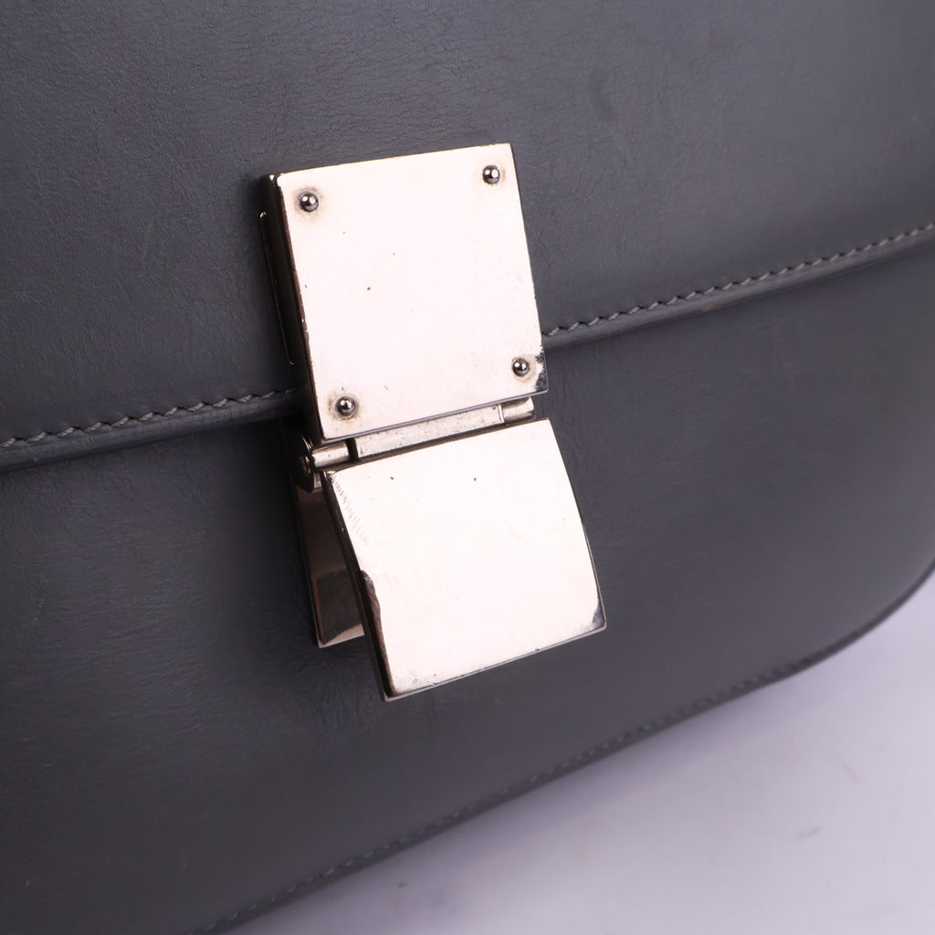 J1072 Celine Crossbody Bag Medium Classic Box | Pre-Owned