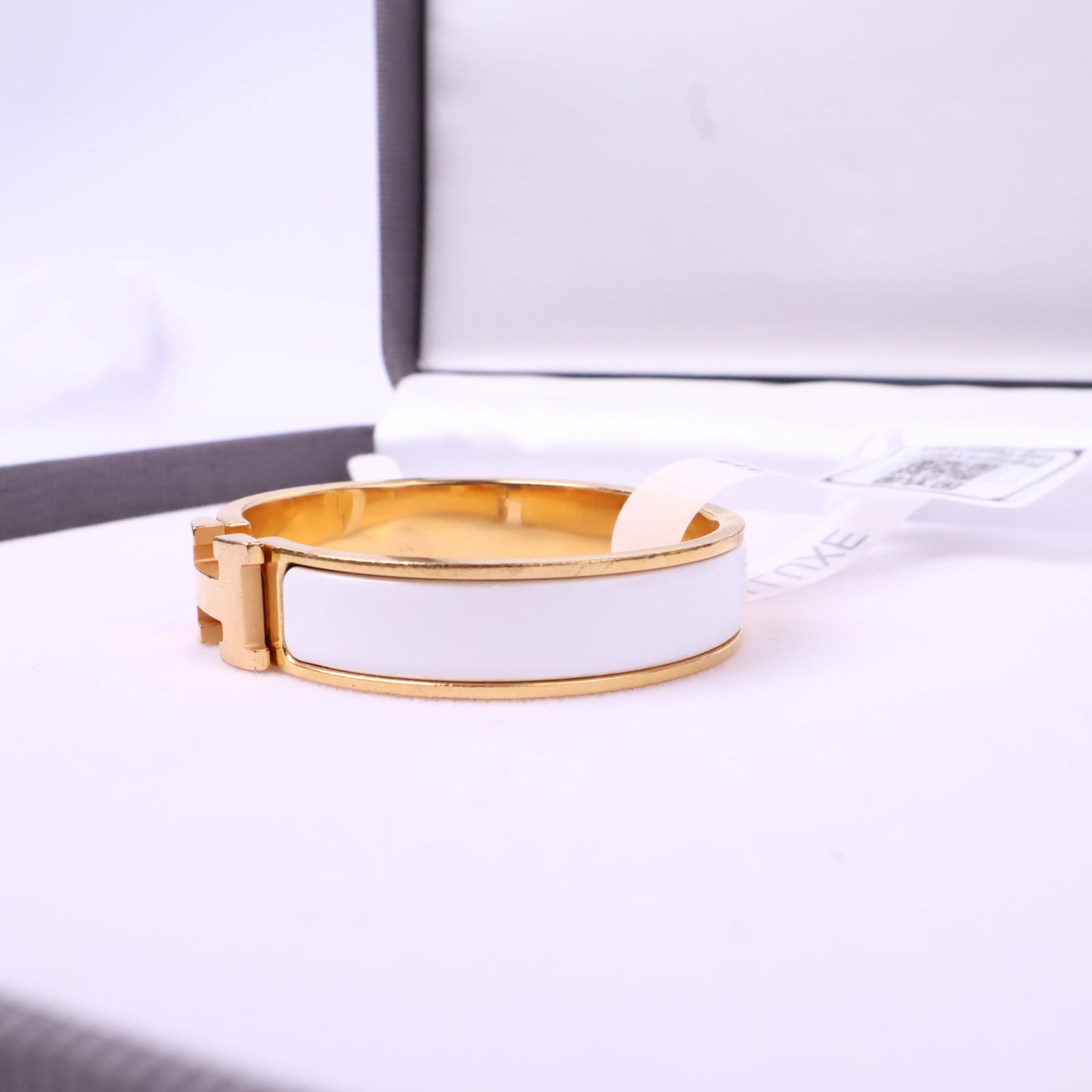 J1076 Hermes Bracelet Paris Clic H White Gold Bracelet | Pre-Owned White Gold White Gold/Plain
