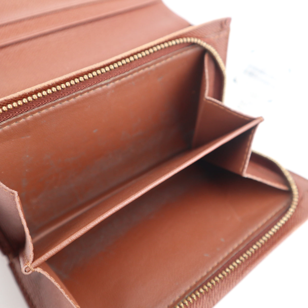 C2474 Louis Vuitton Wallet Vintage Monogram Wallet | Pre-Owned Very Good Brown Monogram Canvas