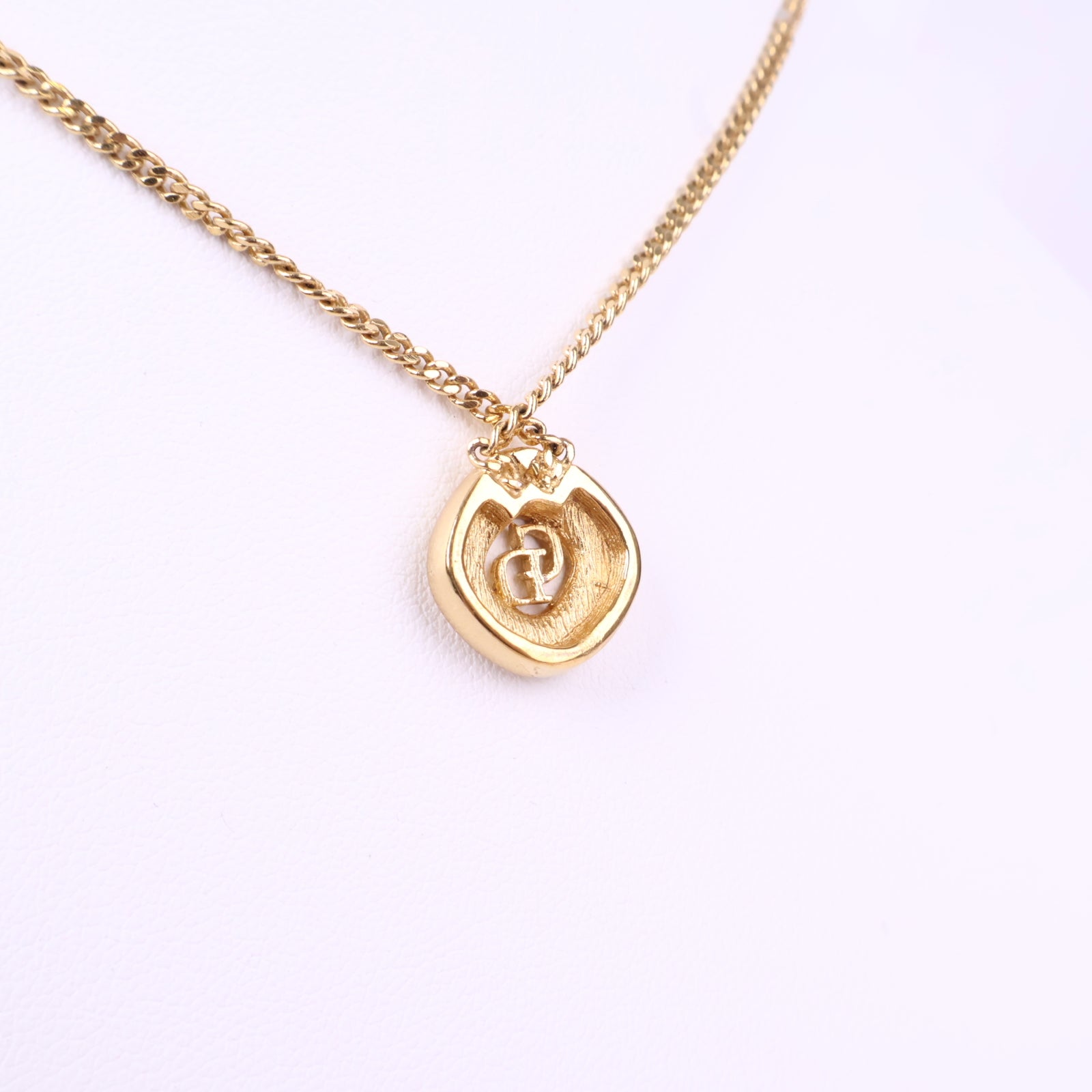 J3079 Christian Dior Necklace Logo | Pre-Owned Metal Dior logo