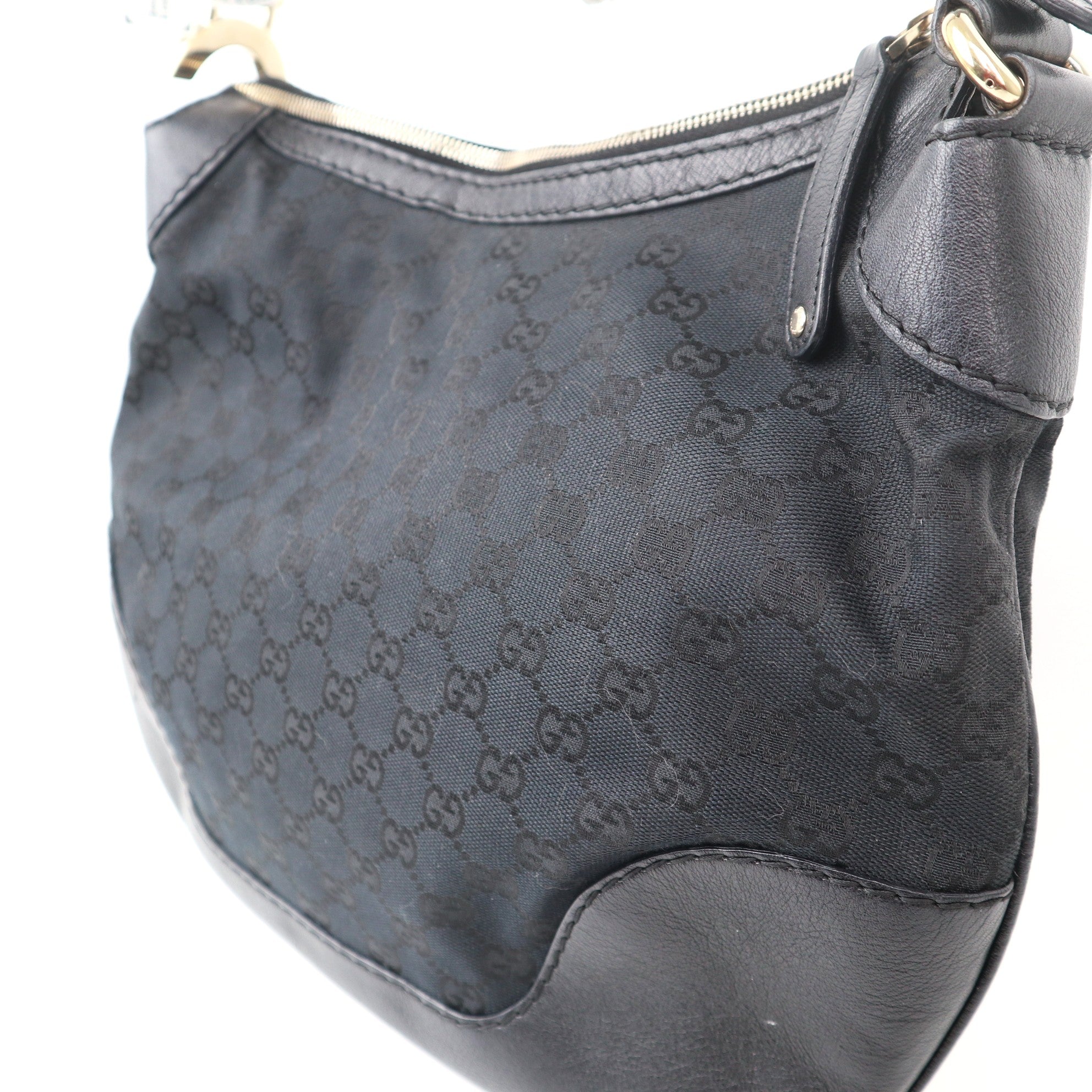 C1066 Gucci GG Canvas Shoulder Bag Black Cloth-Pre Owned