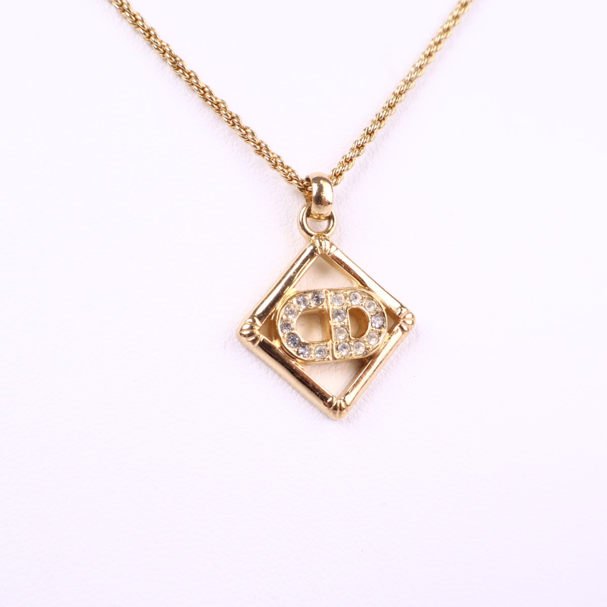 J3061 Christian Dior Necklace Dior square motif Rhinestone Gold Plated Necklace | Pre-Owned Gold Gold-plated metal, Crystal