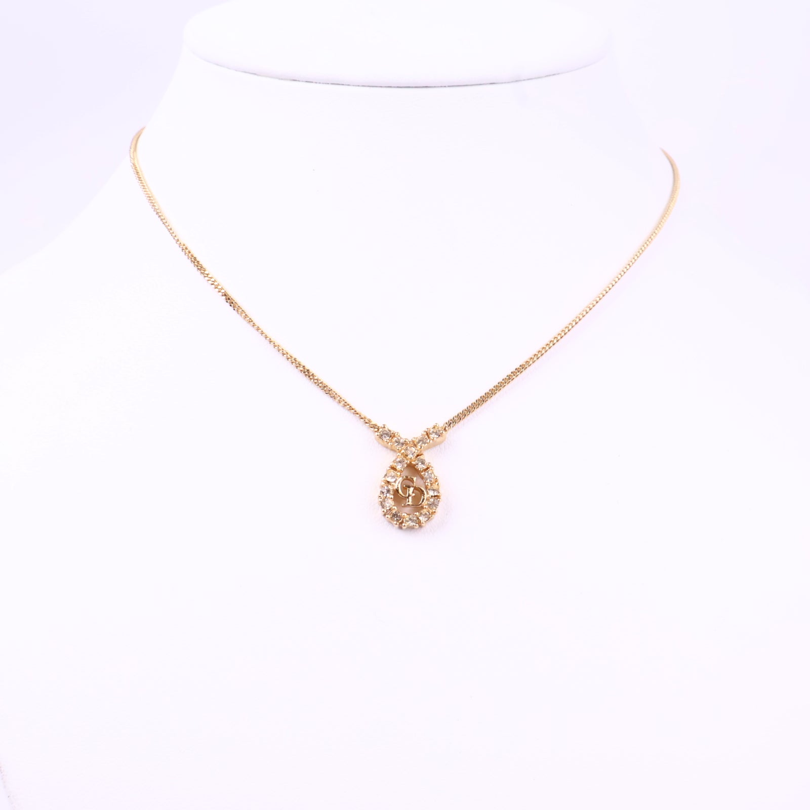 J3069 Christian Dior Necklace Dior Ribbon motif Rhinestone Gold Plated Necklace | Pre-Owned Gold Gold-plated metal, Crystal Ribbon motif