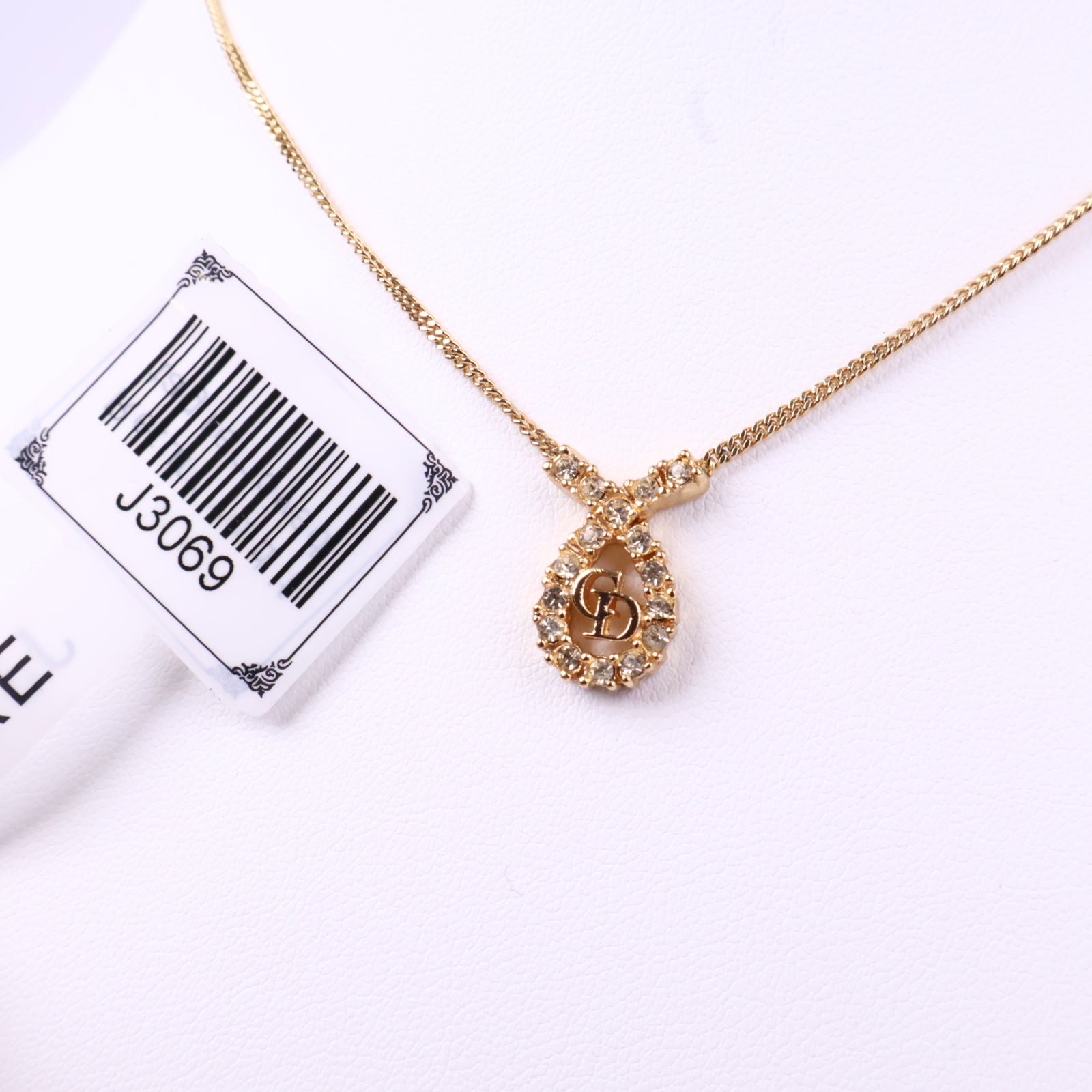 J3069 Christian Dior Necklace Dior Ribbon motif Rhinestone Gold Plated Necklace | Pre-Owned Gold Gold-plated metal, Crystal Ribbon motif