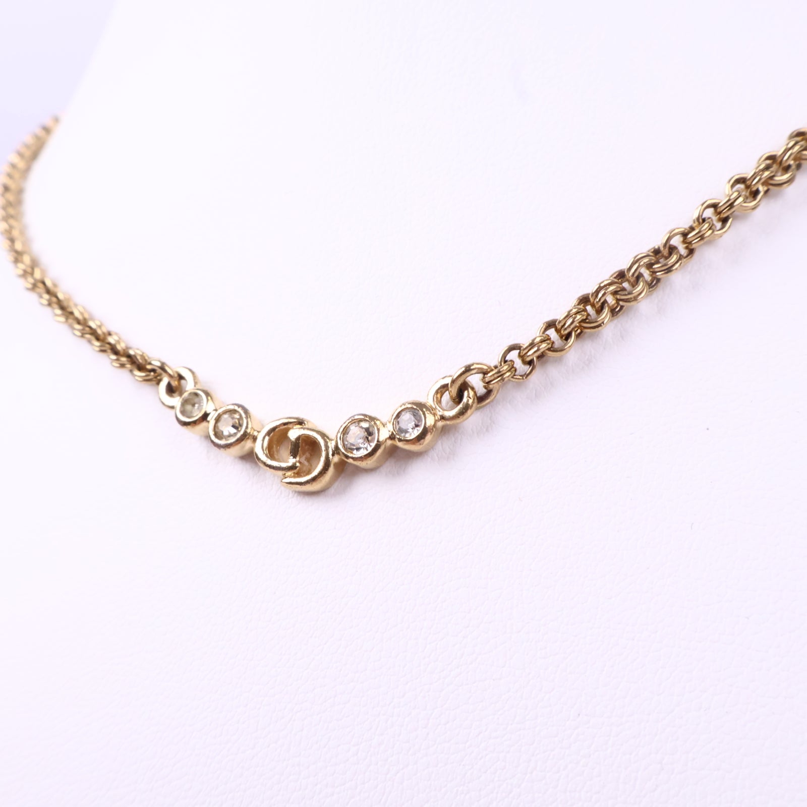 J3090 Christian Dior Necklace 20th Century Gold Plated CD Logo Crystal Pendant Necklace | Pre-Owned Gold-plated metal, Crystal Logo