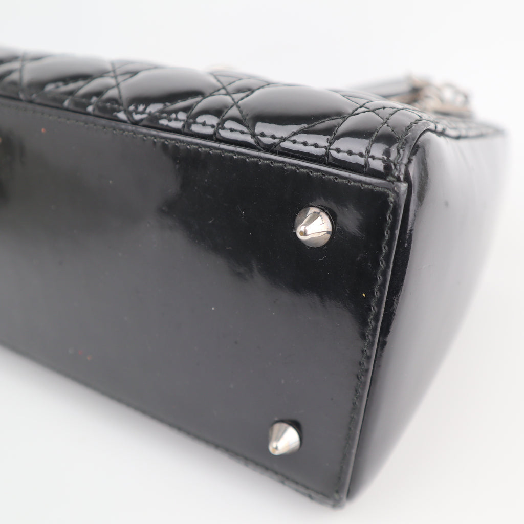 C2492 Christian Dior Top Handle Bag Patent Cannage Medium Lady Dior Bag Black | Pre-Owned Very Good Black Patent leather Cannage quilted