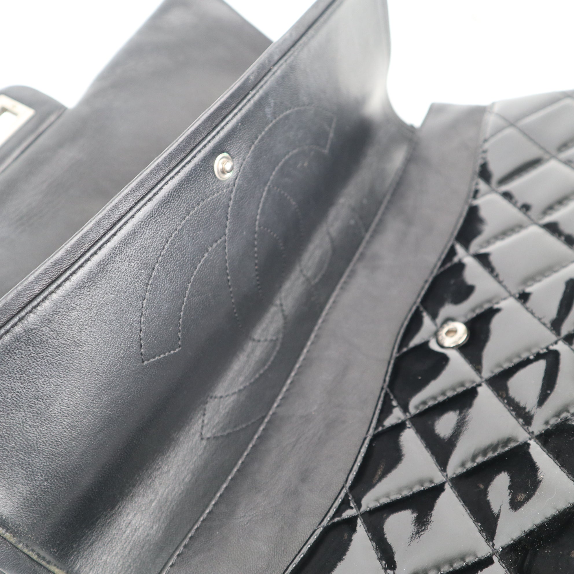 C2493 Chanel Shoulder Bag 2.55 Reissue Patent Leather Jumbo | Pre-Owned Very Good Patent leather Quilted