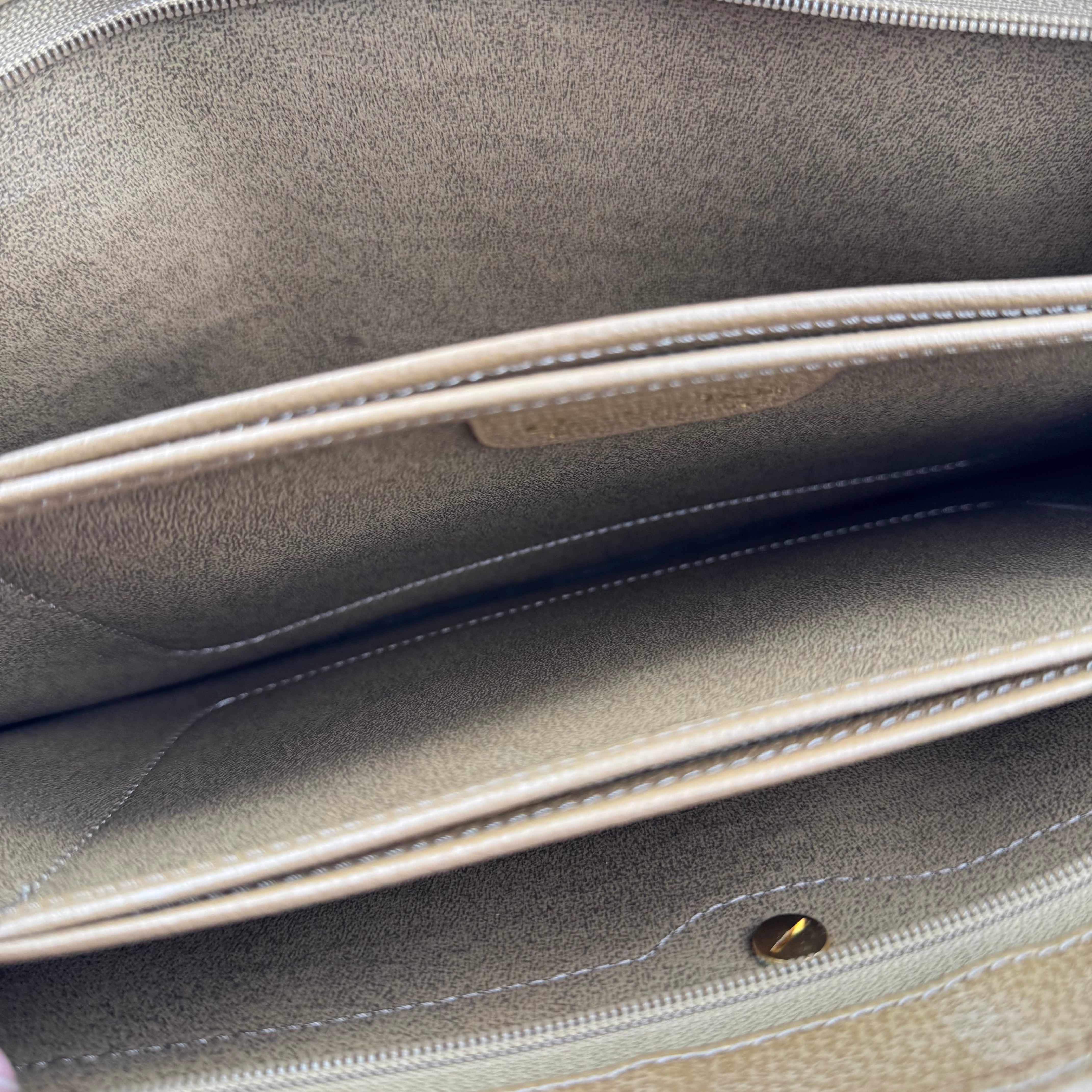 J1412 Christian Dior Vintage Beige Grained Leather Crossbody Bag- Pre Owned