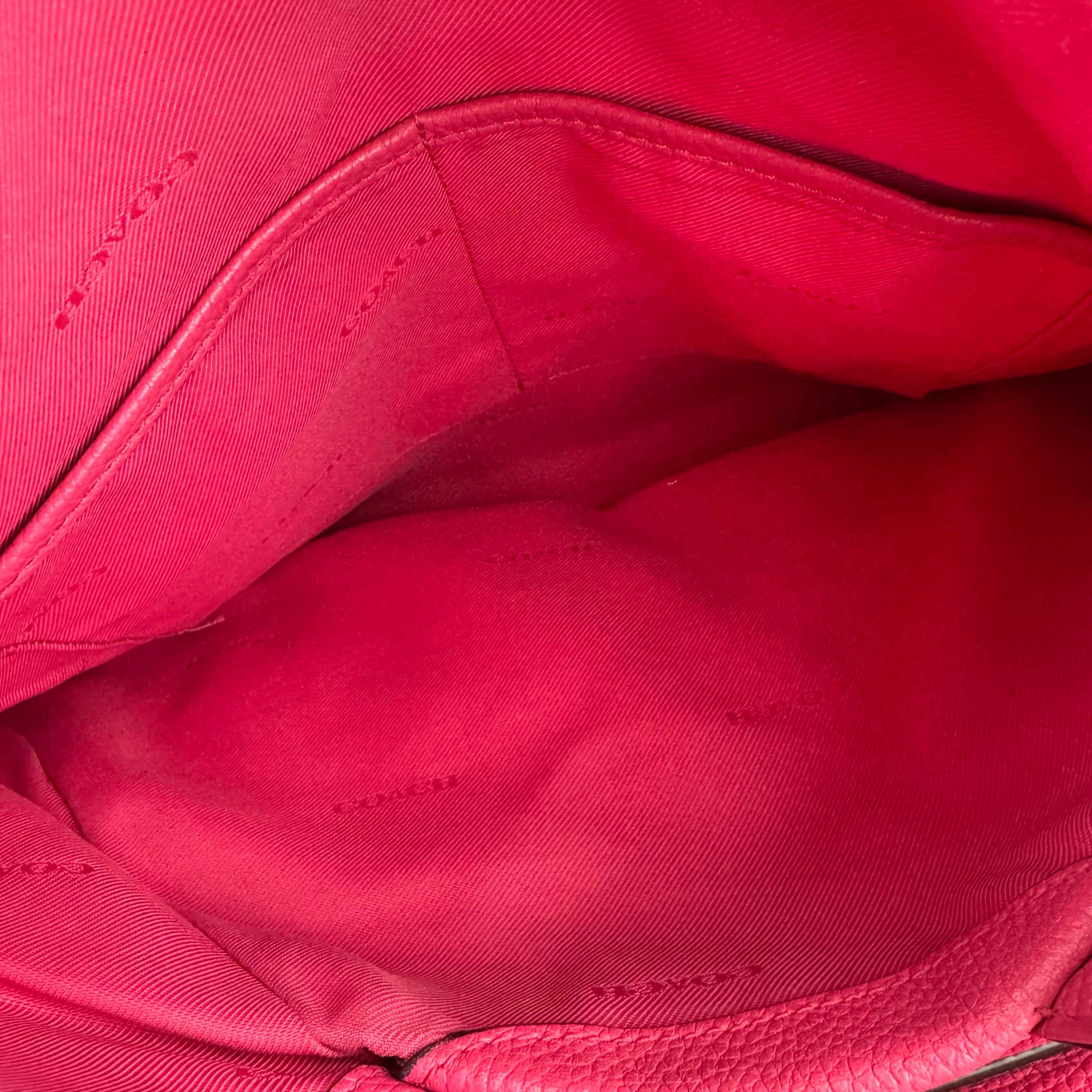 J1405 Coach Edie 31 shoulder bag-hot pink- Pre Owned