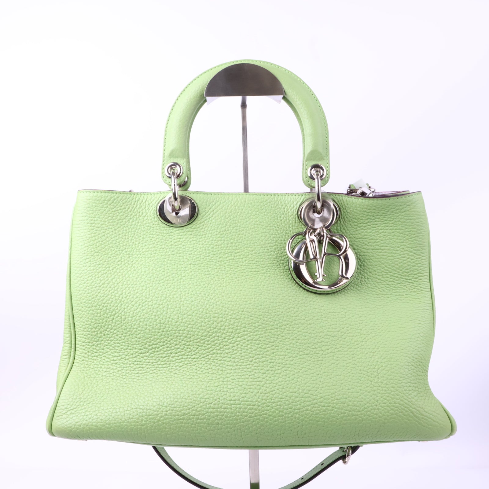 J2932 Christian Dior Shoulder Bag Diorissimo Medium | Pre-Owned Light Green Bullcalf leather Plain