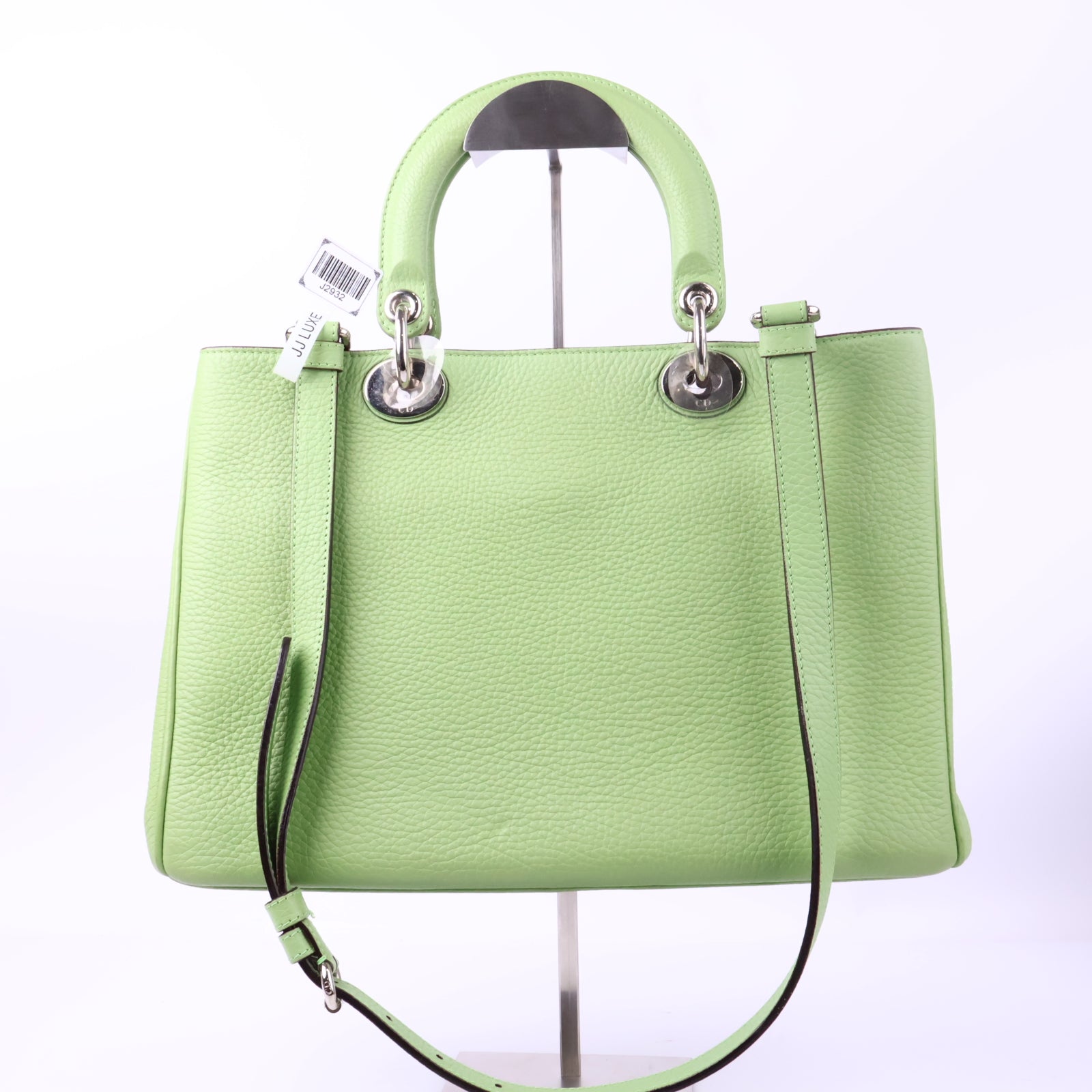 J2932 Christian Dior Shoulder Bag Diorissimo Medium | Pre-Owned Light Green Bullcalf leather Plain