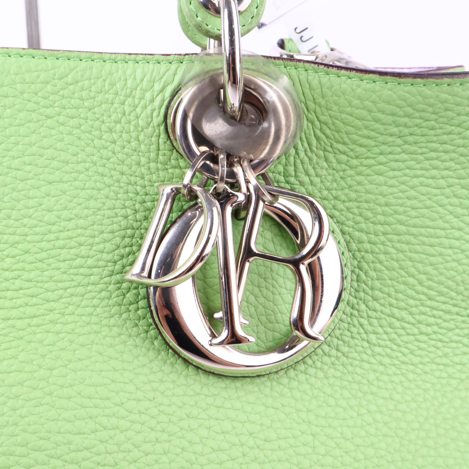 J2932 Christian Dior Shoulder Bag Diorissimo Medium | Pre-Owned Light Green Bullcalf leather Plain