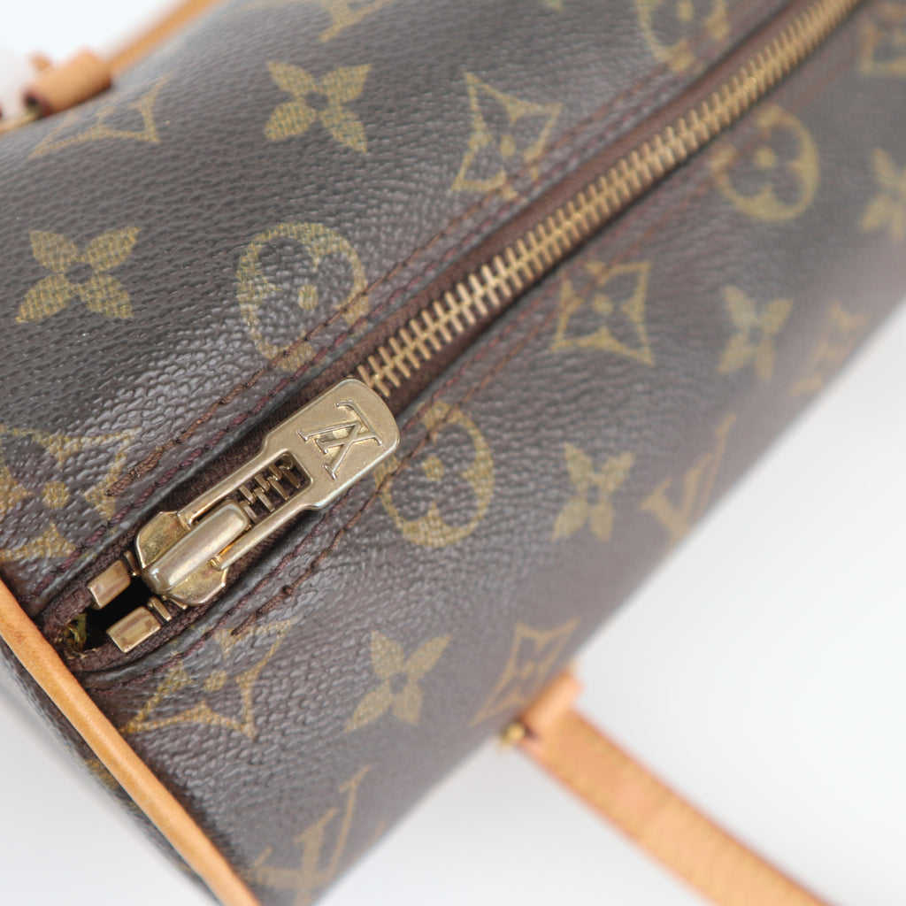 C2498R Louis Vuitton Shoulder Bag Monogram Canvas Papillon 26 | Pre-Owned Very Good Brown Monogram Canvas