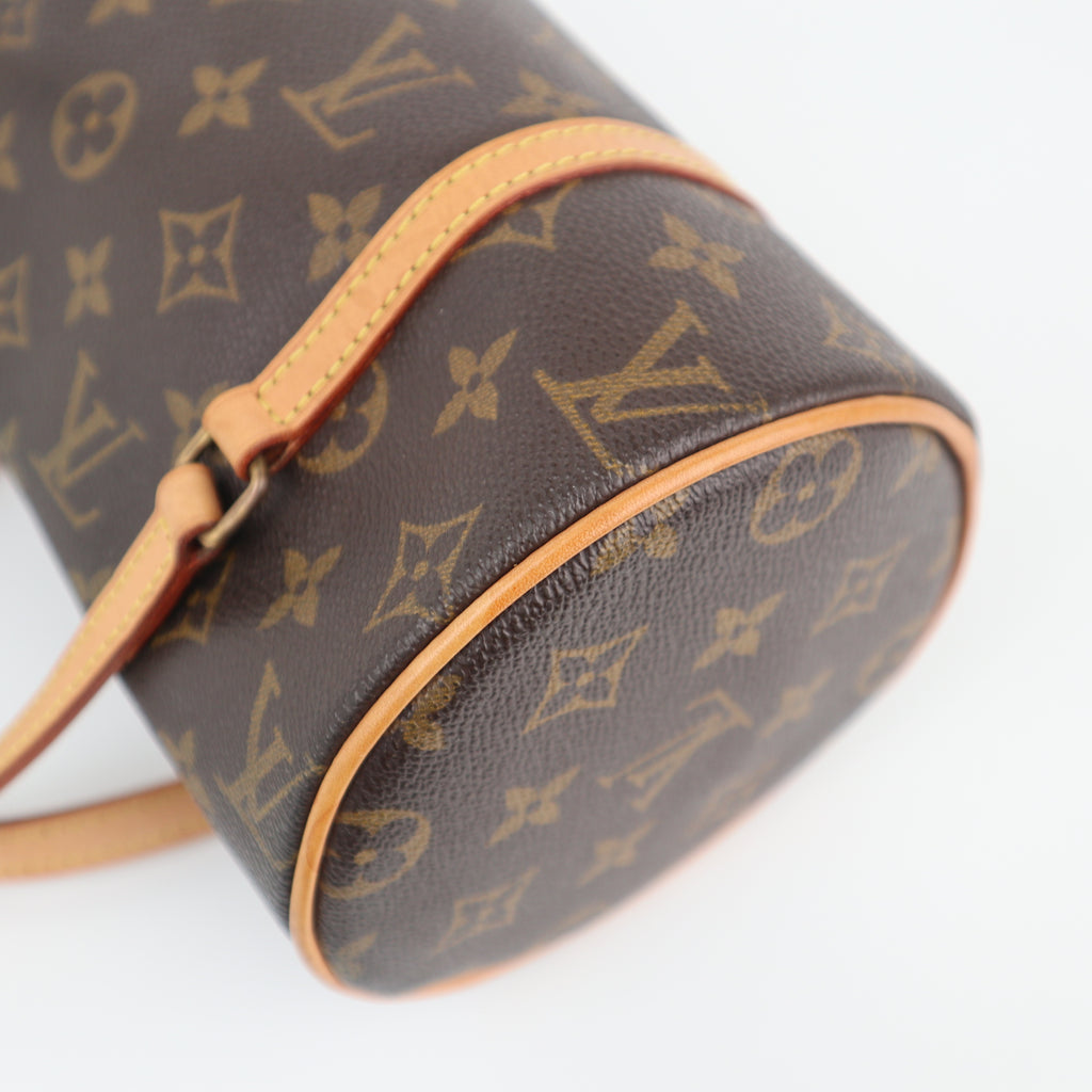 C2498R Louis Vuitton Shoulder Bag Monogram Canvas Papillon 26 | Pre-Owned Very Good Brown Monogram Canvas