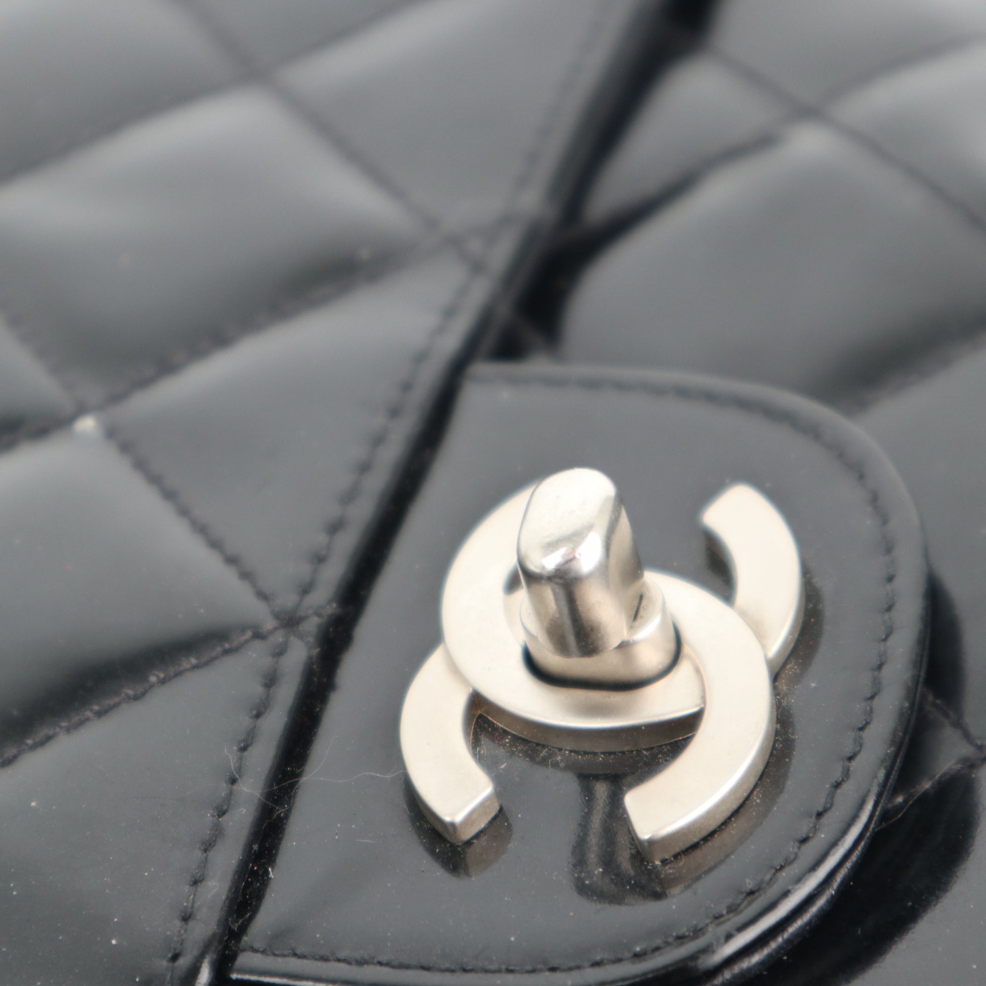 Chanel Black Quilted Patent Leather Coco Shine Flap Bag Shoulder Bag C1635 | Pre-Owned Very Good Black Quilted Leather, Patent leather