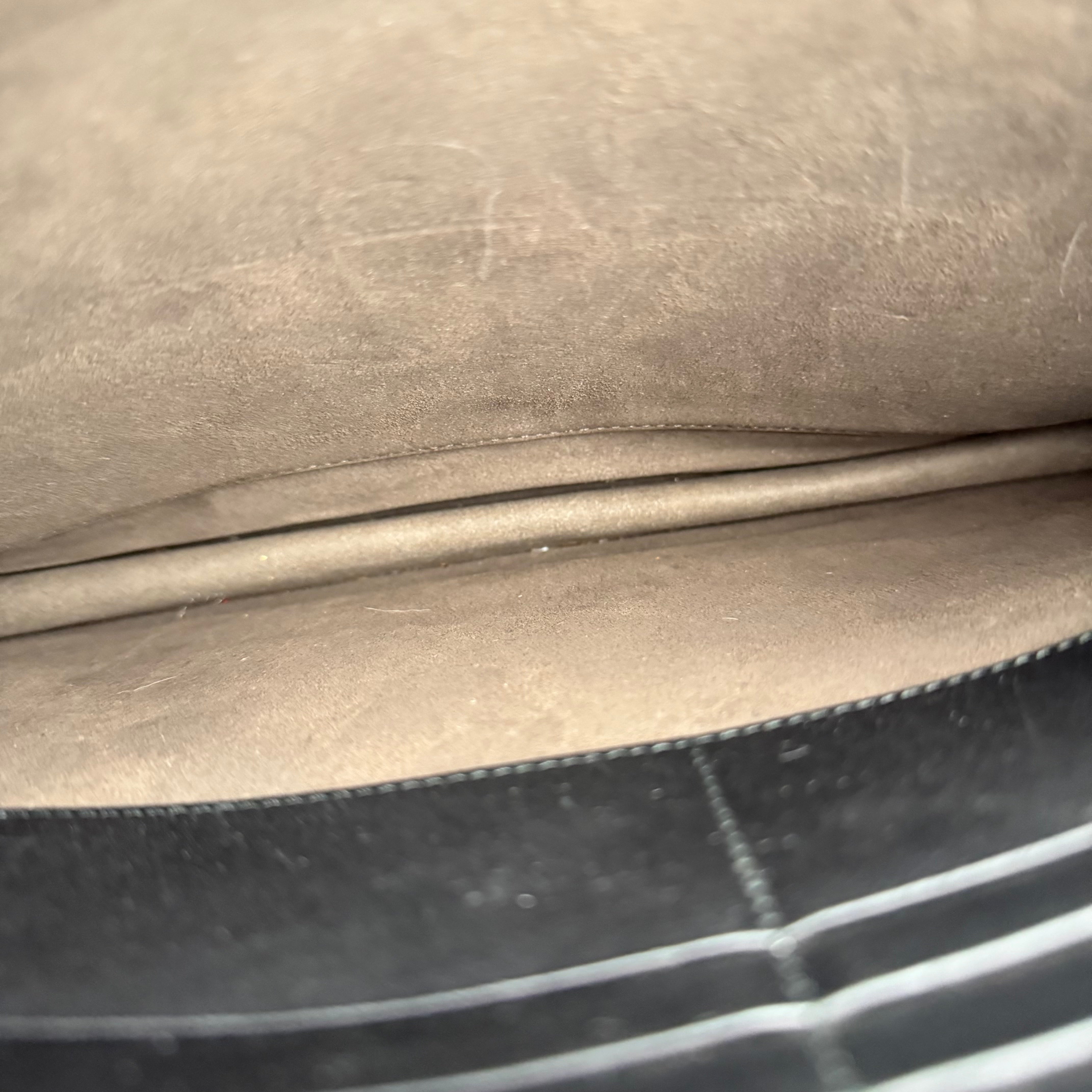 J1373 Gucci Guccissima Black Leather Clutch Bag- Pre Owned