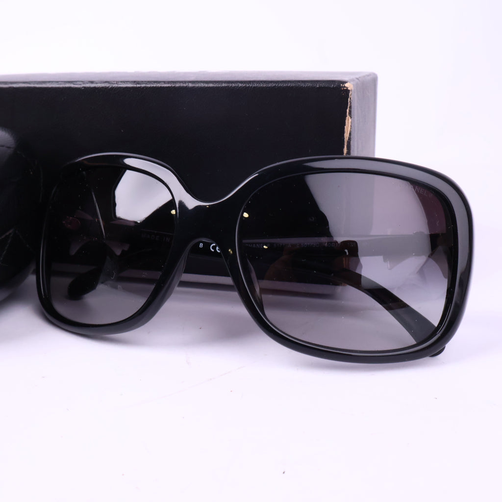 J2977 Chanel Sunglasses CC Bow Sunglasses | Pre-Owned Neutral Acetate