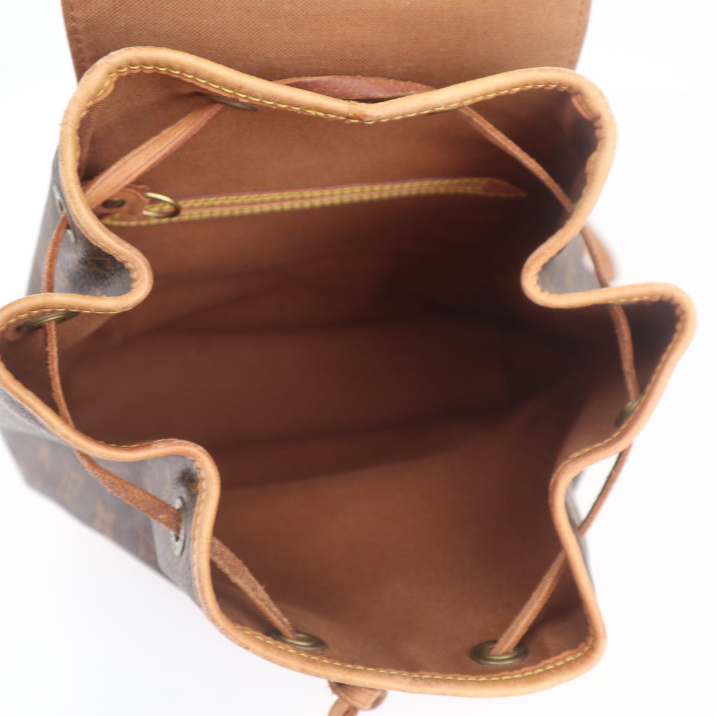 C1079 Louis Vuitton Monogram Montsouris MM Backpack – Pre Owned