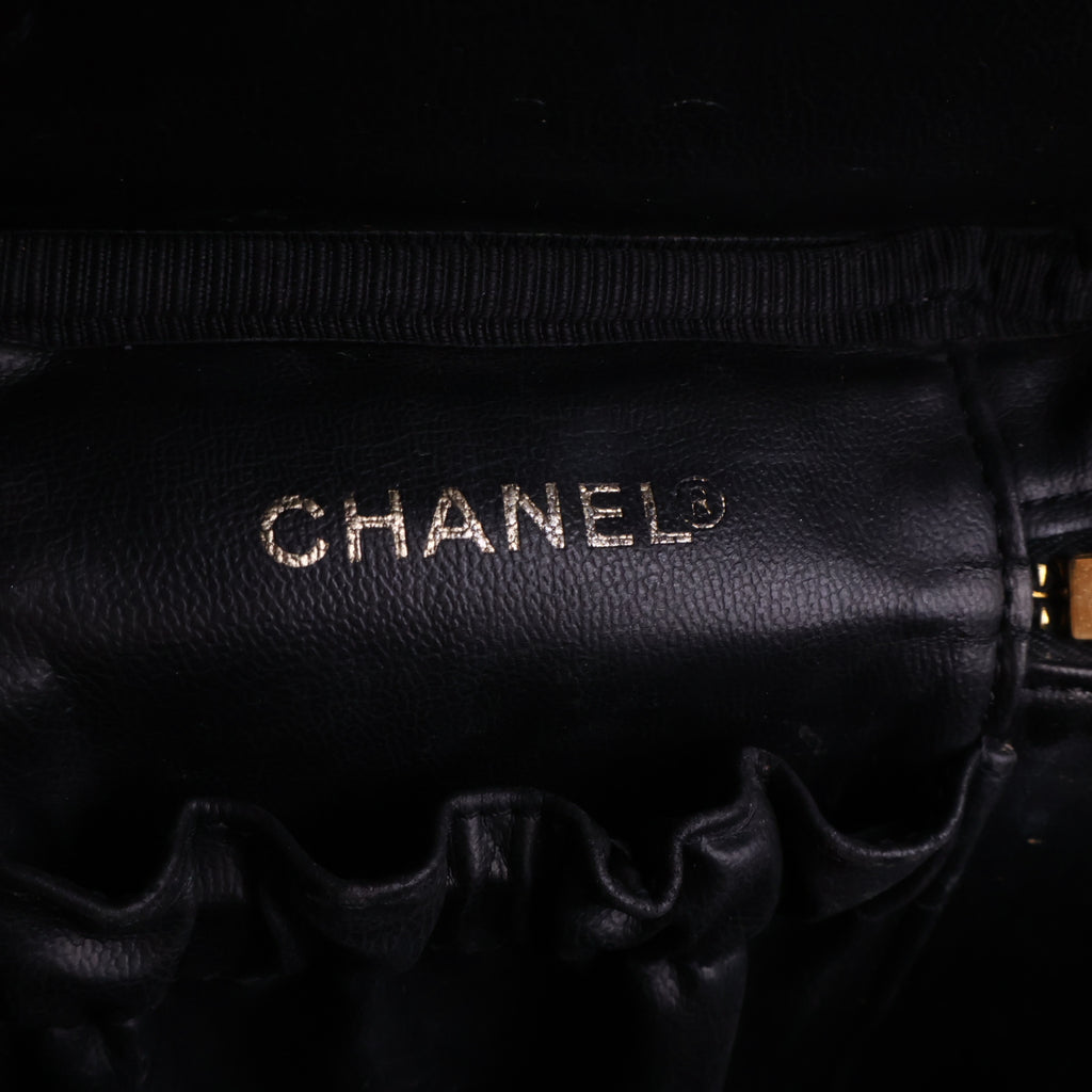 J2855 Chanel Top Handle Bag Vanity Case in Black Grained Leather | Pre-Owned Black Leather