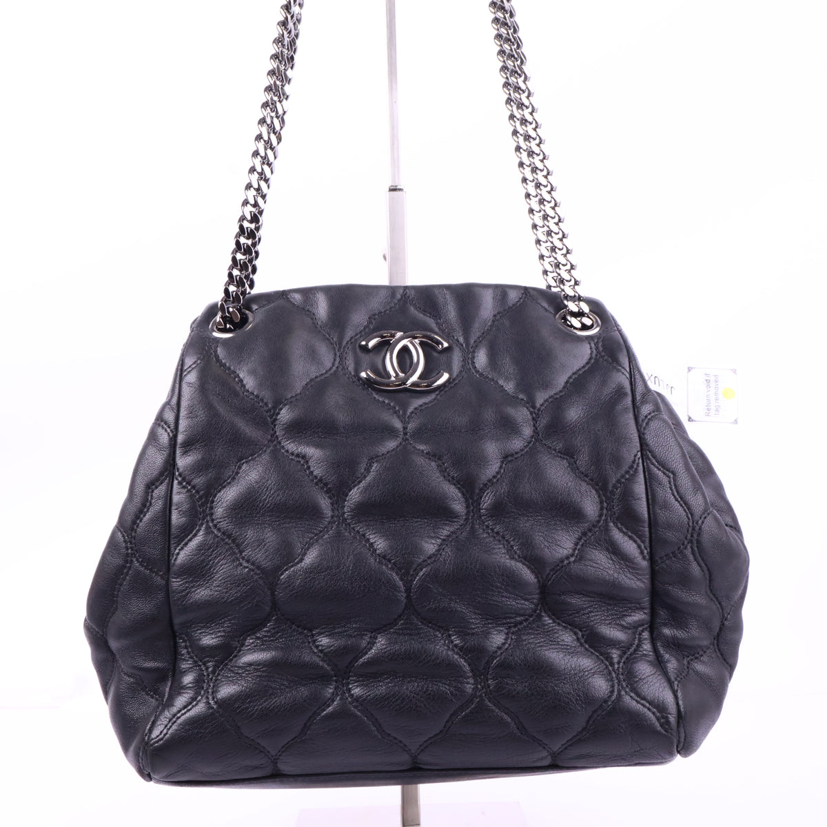 J2852 Chanel Shoulder Bag Black Lambskin Leather Quilted Accordian Shoulder Bag | Pre-Owned Black Leather