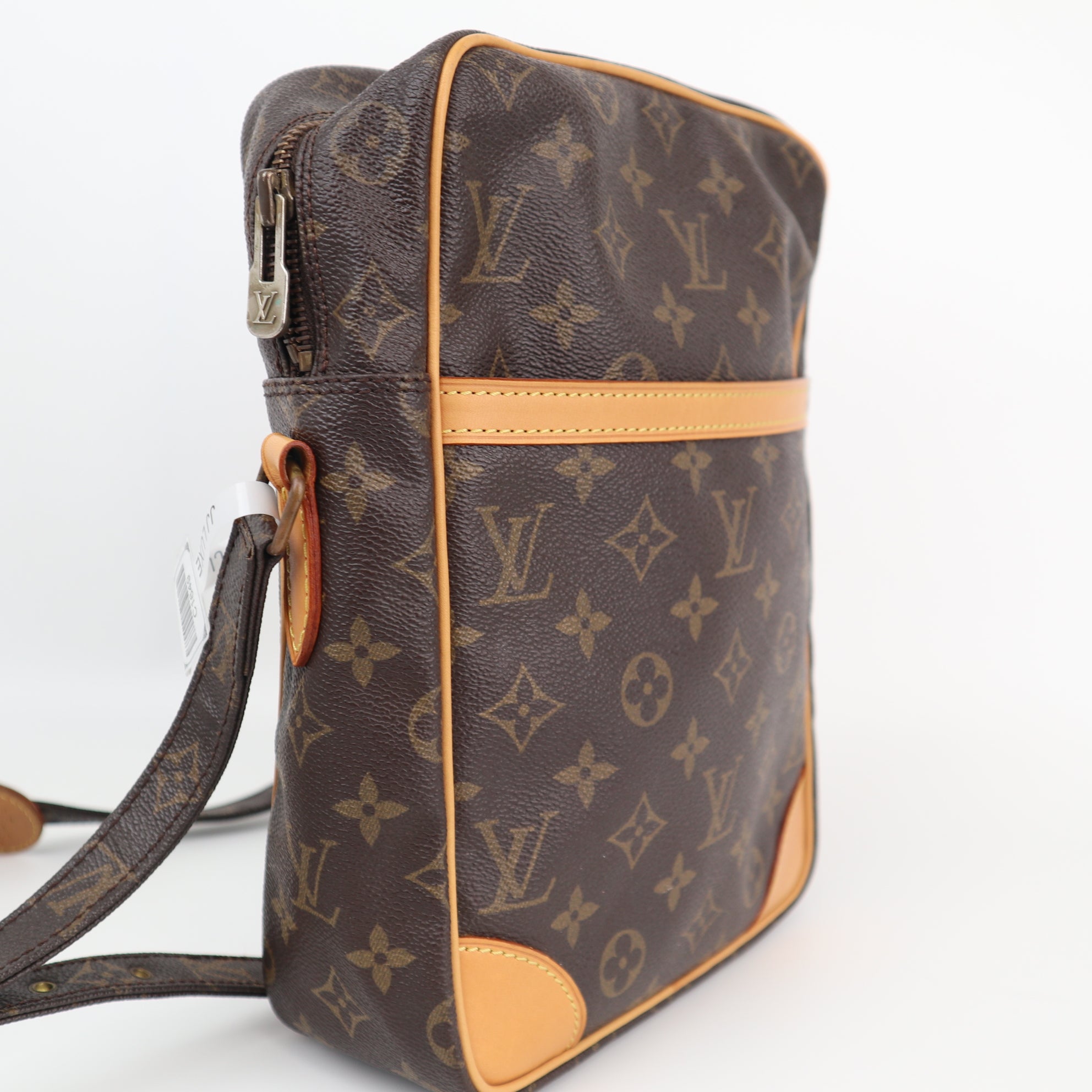 Louis Vuitton Monogram Danube MM Shoulder Bag C1649R | Pre-Owned Very Good Brown Monogram Canvas