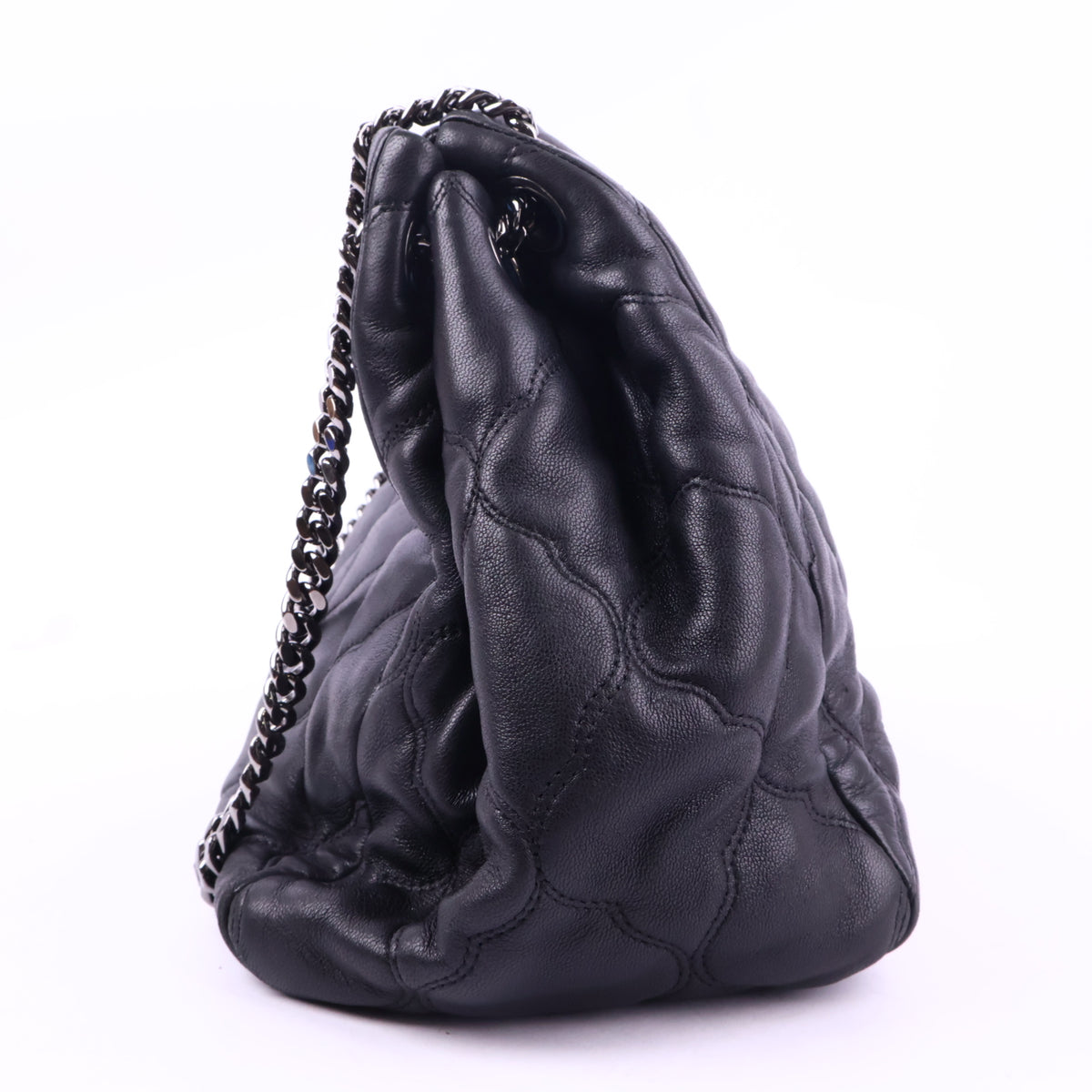 J2852 Chanel Shoulder Bag Black Lambskin Leather Quilted Accordian Shoulder Bag | Pre-Owned Black Leather