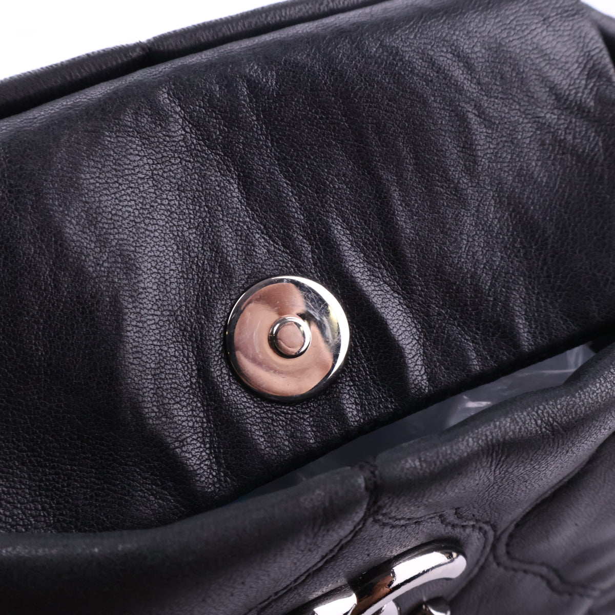 J2852 Chanel Shoulder Bag Black Lambskin Leather Quilted Accordian Shoulder Bag | Pre-Owned Black Leather