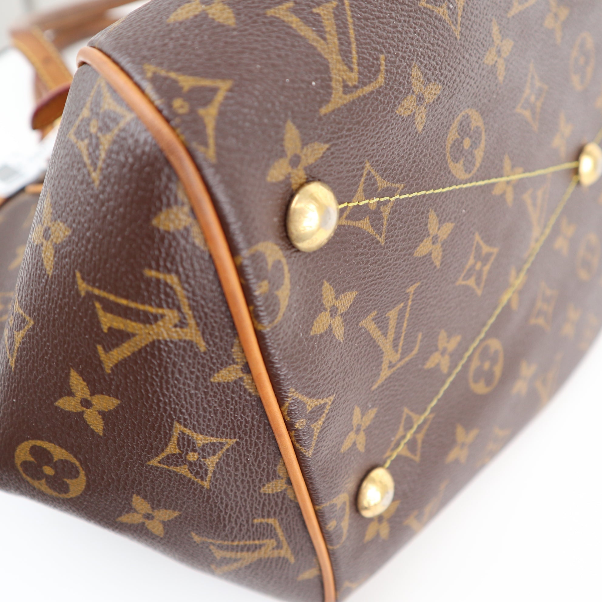 Louis Vuitton Monogram Tivoli GM Shoulder Bag C1651 | Pre-Owned Very Good Brown Monogram Canvas