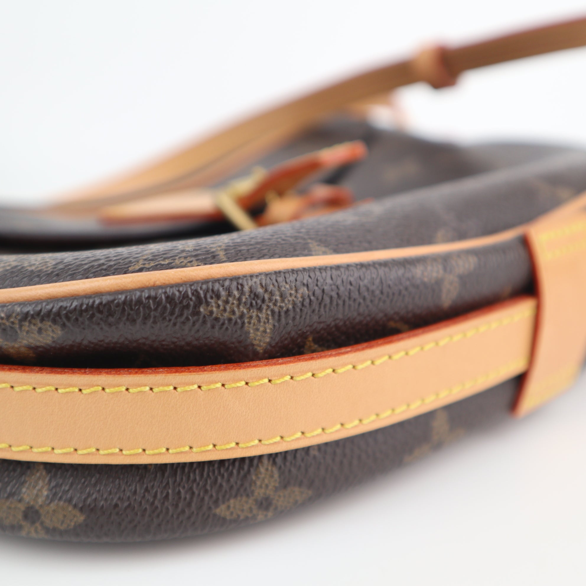 C2520R Louis Vuitton Crossbody Bag Monogram Jeune Fille MM | Pre-Owned Excellent Brown Monogram Coated Canvas