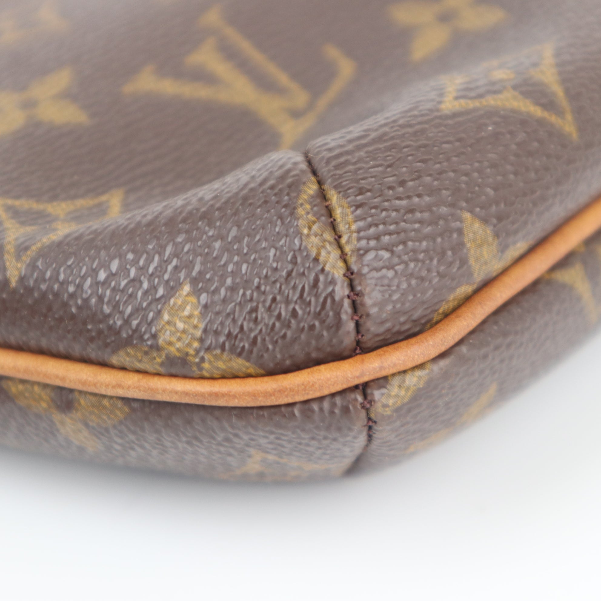 Louis Vuitton Monogram Musette Tango Shoulder Bag C1655 | Pre-Owned Very Good Brown Monogram Canvas