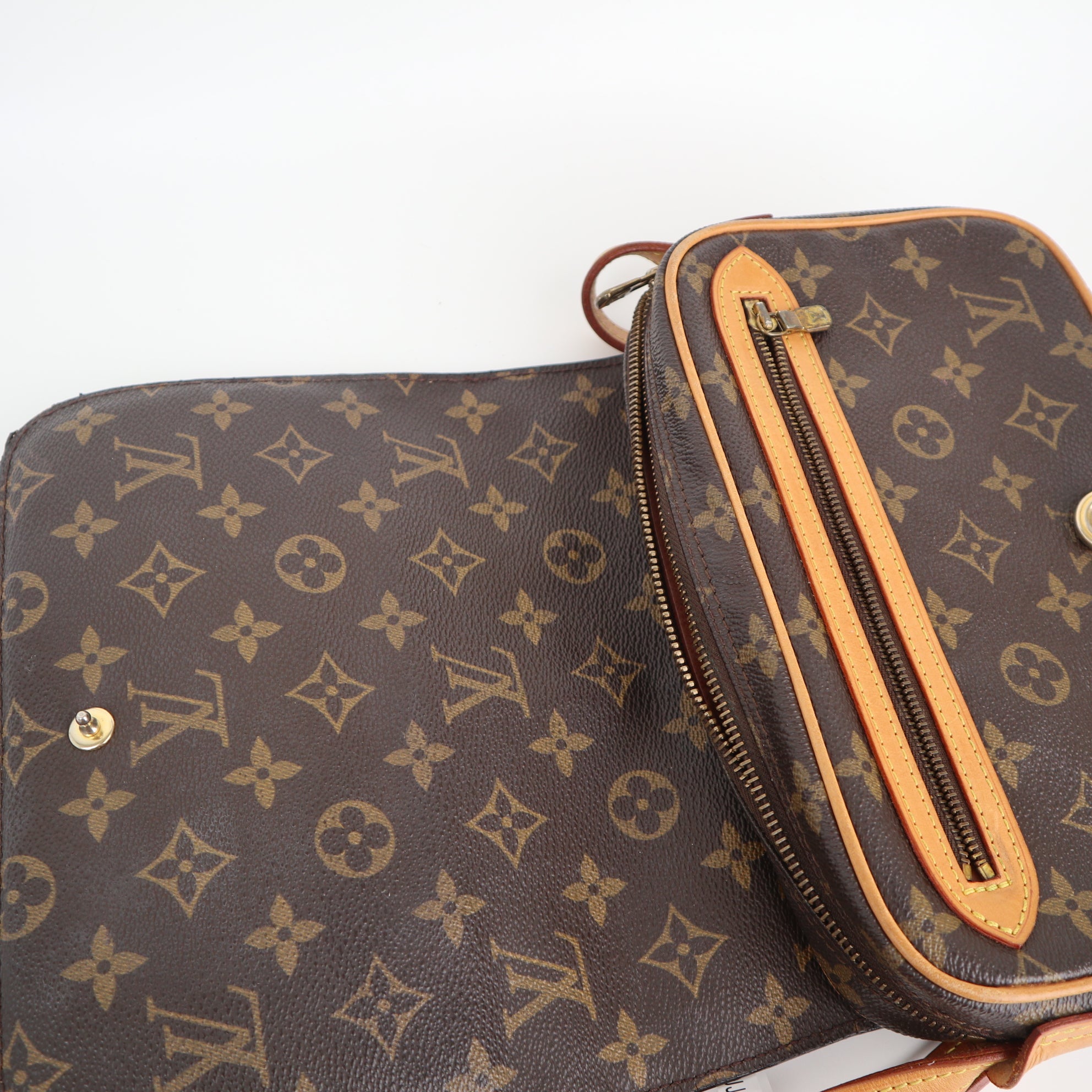 Louis Vuitton Monogram Saint Germain Shoulder Bag C1657 | Pre-Owned Very Good Brown Monogram Canvas
