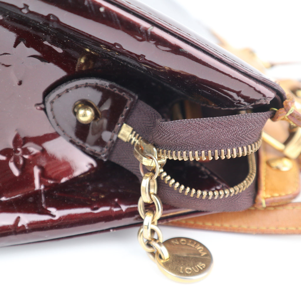 C2524 Louis Vuitton Top Handle Bag Brea MM | Pre-Owned Very Good