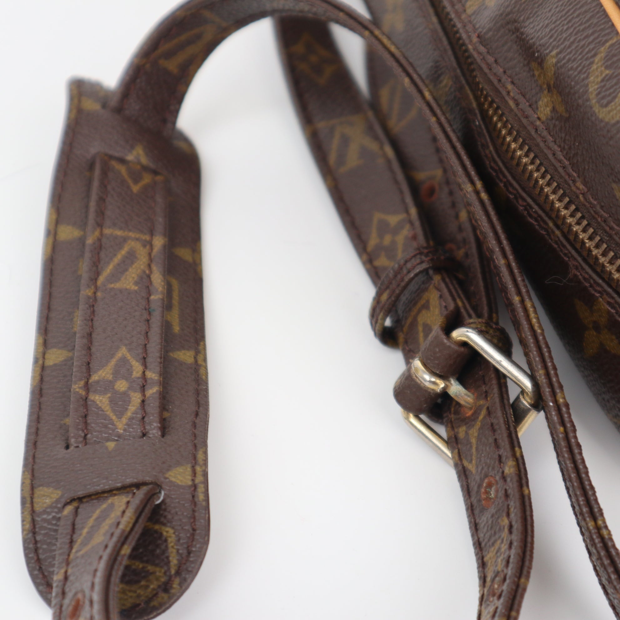 Louis Vuitton Monogram Canvas Reporter PM Shoulder Bag C1662R | Pre-Owned Very Good Brown Monogram Canvas