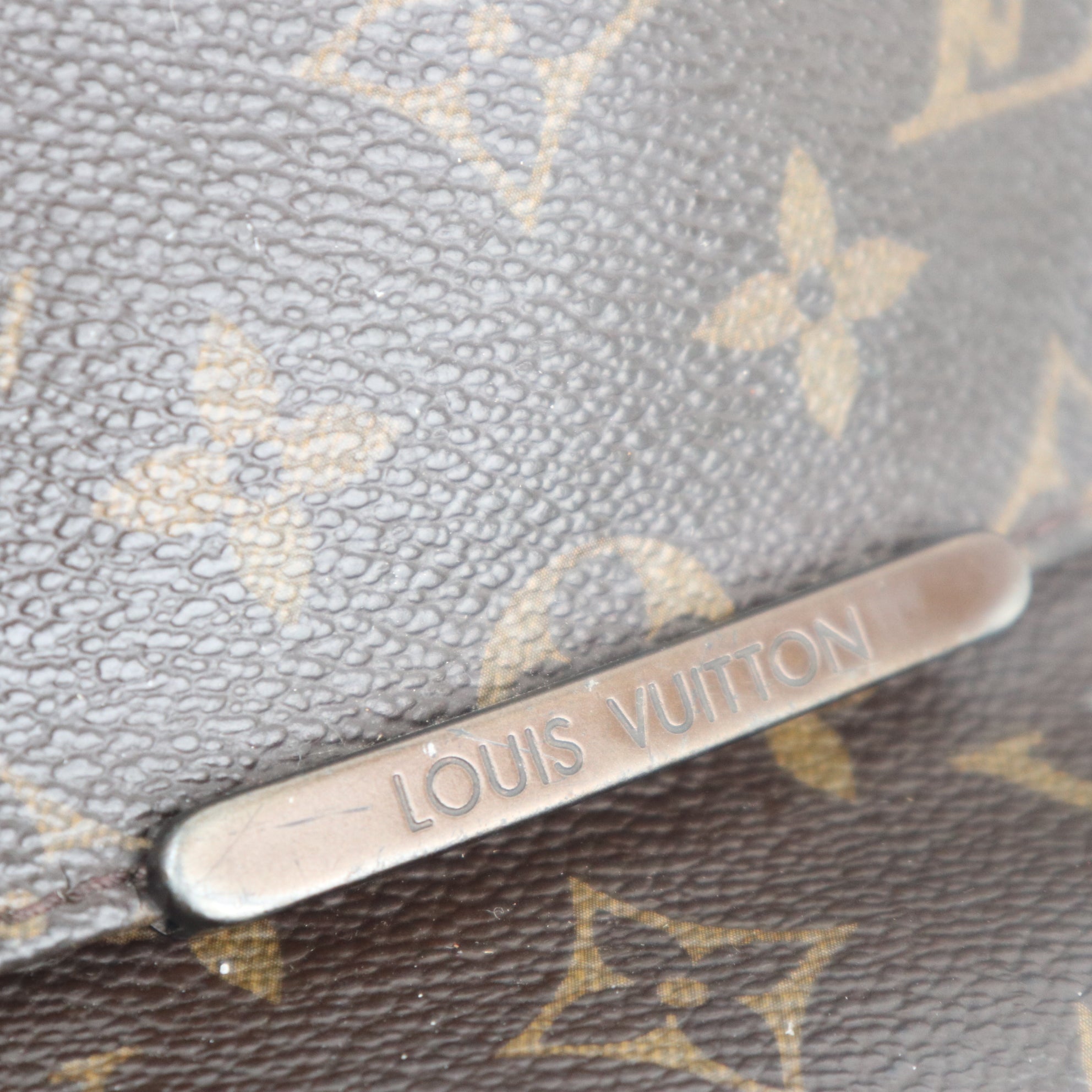 Louis Vuitton Monogram Canvas Beaubourg Shoulder Bag C1667 | Pre-Owned Very Good Brown Monogram Canvas