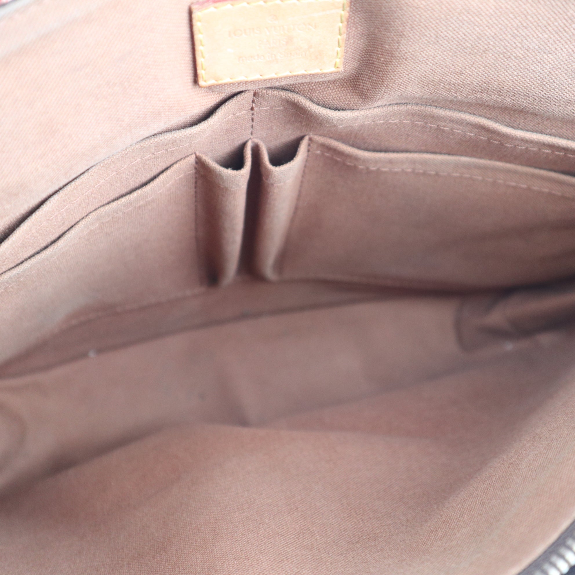 Louis Vuitton Monogram Canvas Beaubourg Shoulder Bag C1667 | Pre-Owned Very Good Brown Monogram Canvas