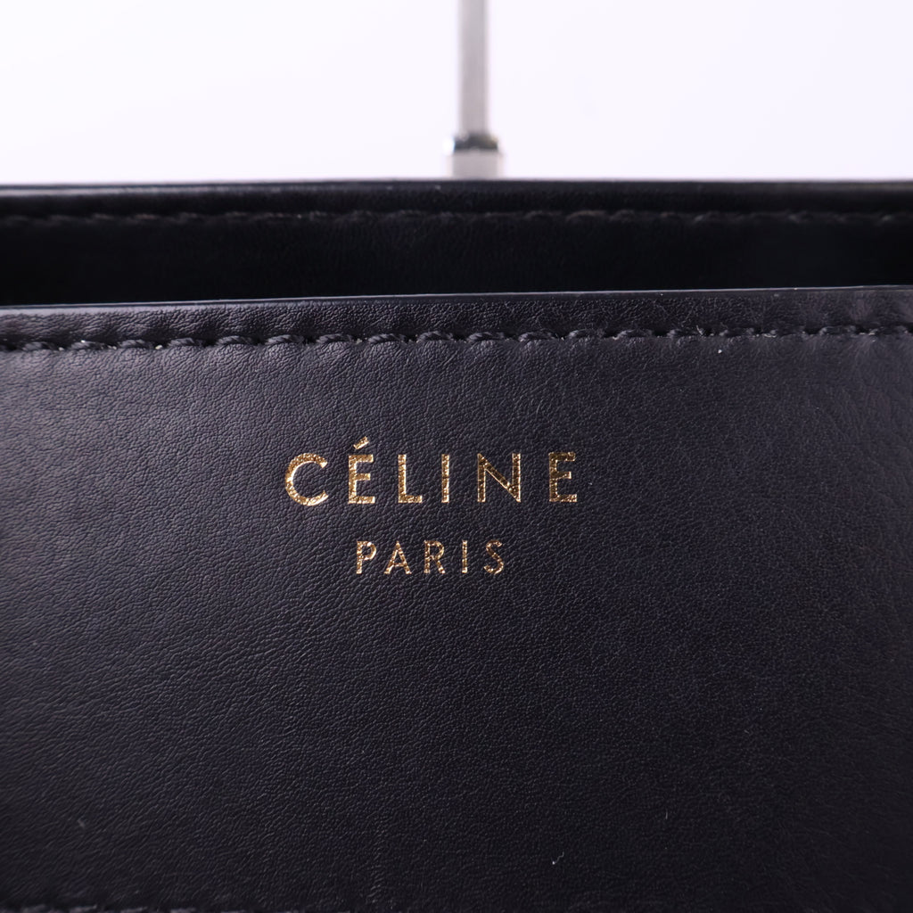J2830 Celine Tote Bag Black and Blue Leather and Fur Clourblock Luggage Tote | Pre-Owned Black / Blue Colourblock Leather, Fur