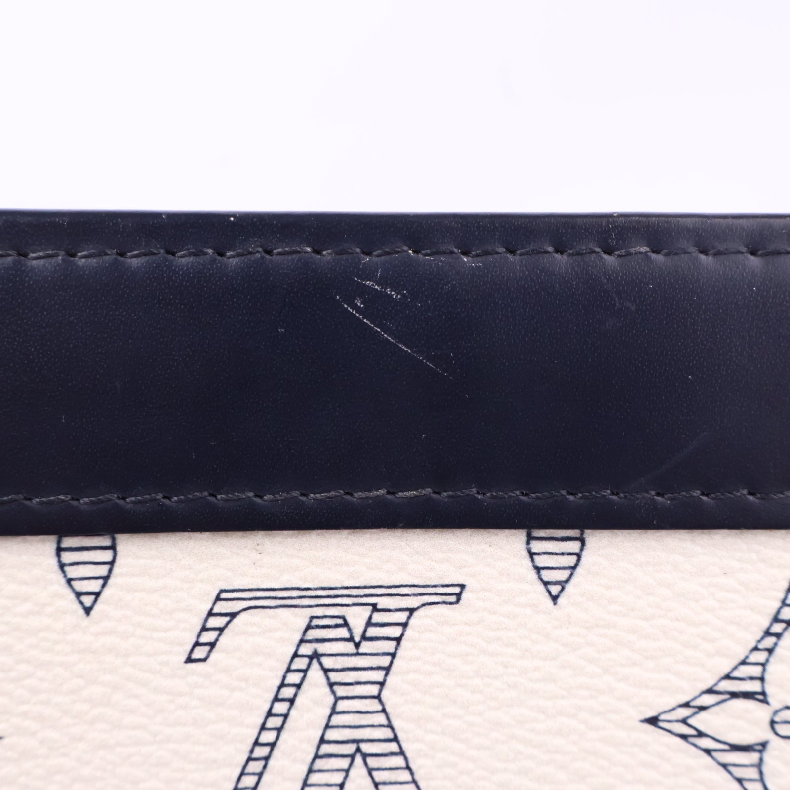 J2841 Louis Vuitton Clutch Bag Louis Vuitton x Chapman Brothers Savane Pochette Voyage | Pre-Owned Savane / Monogram Canvas