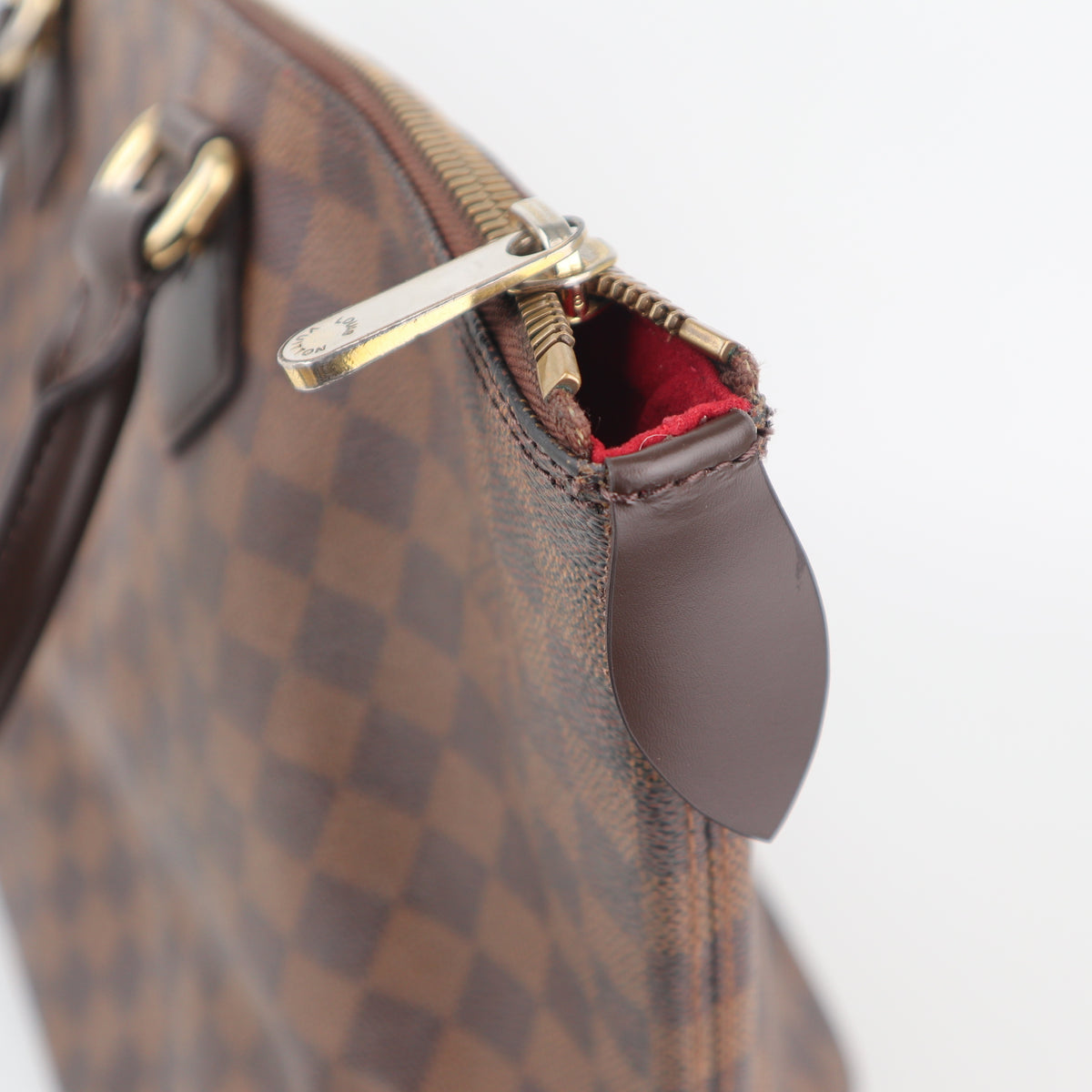 C2535R Louis Vuitton Shoulder Bag Damier Ebene Saleya MM | Pre-Owned Very Good Brown Damier Ebene Coated Canvas, Leather Trim