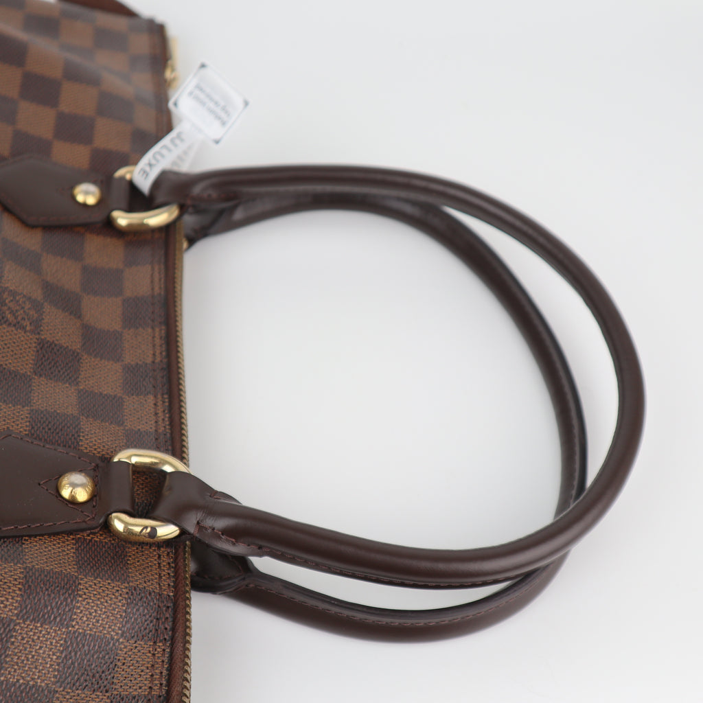 C2535R Louis Vuitton Shoulder Bag Damier Ebene Saleya MM | Pre-Owned Very Good Brown Damier Ebene Coated Canvas, Leather Trim