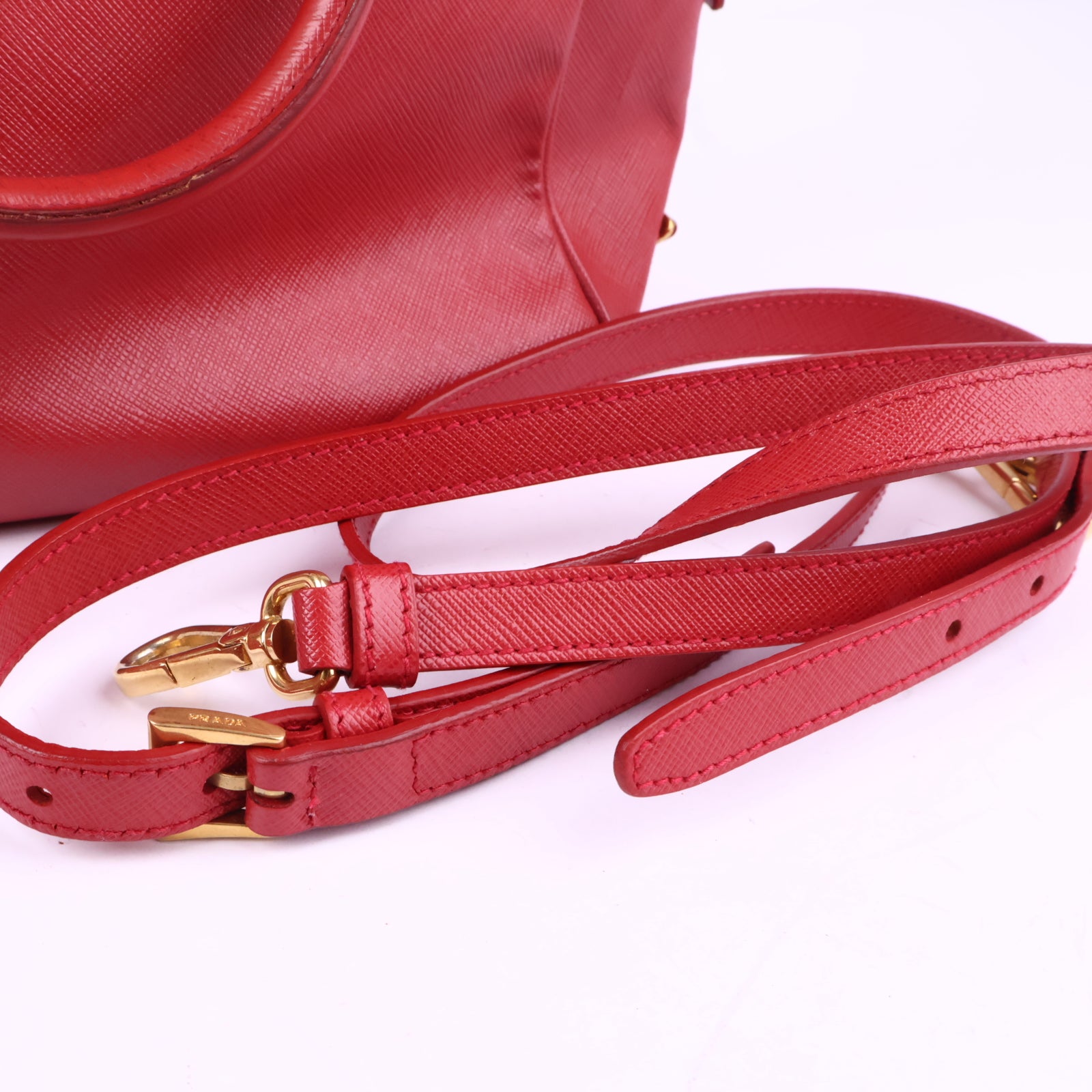 J2838 Prada Shoulder Bag Saffiano Lux | Pre-Owned Plain Leather