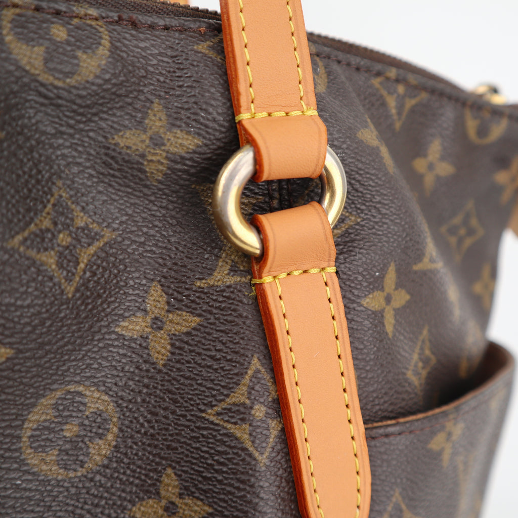 Louis Vuitton Monogram Canvas Totally MM Shoulder Bag C1677R | Pre-Owned Excellent Brown Monogram Canvas