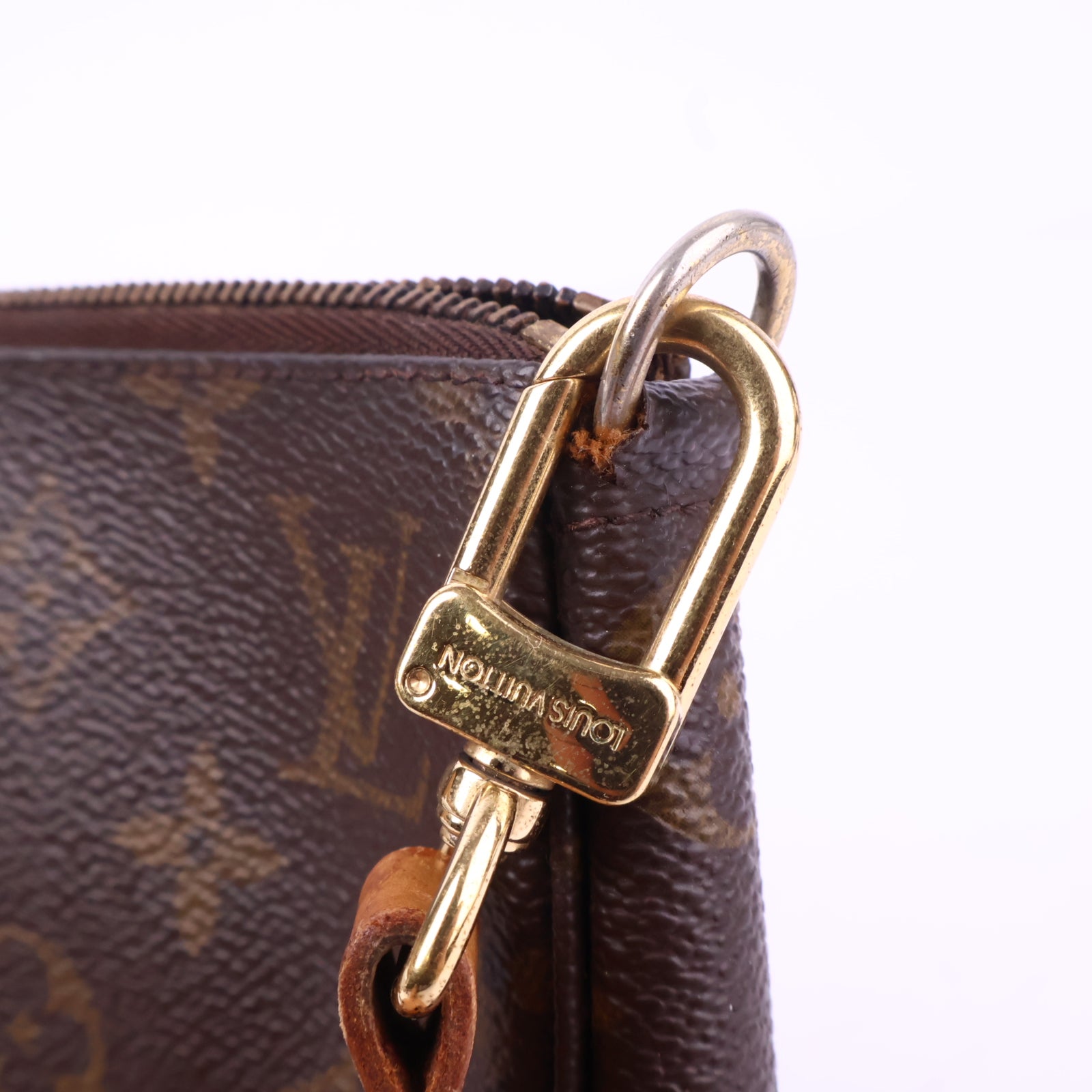 J2986 Louis Vuitton Shoulder Bag Pochette Accessories | Pre-Owned