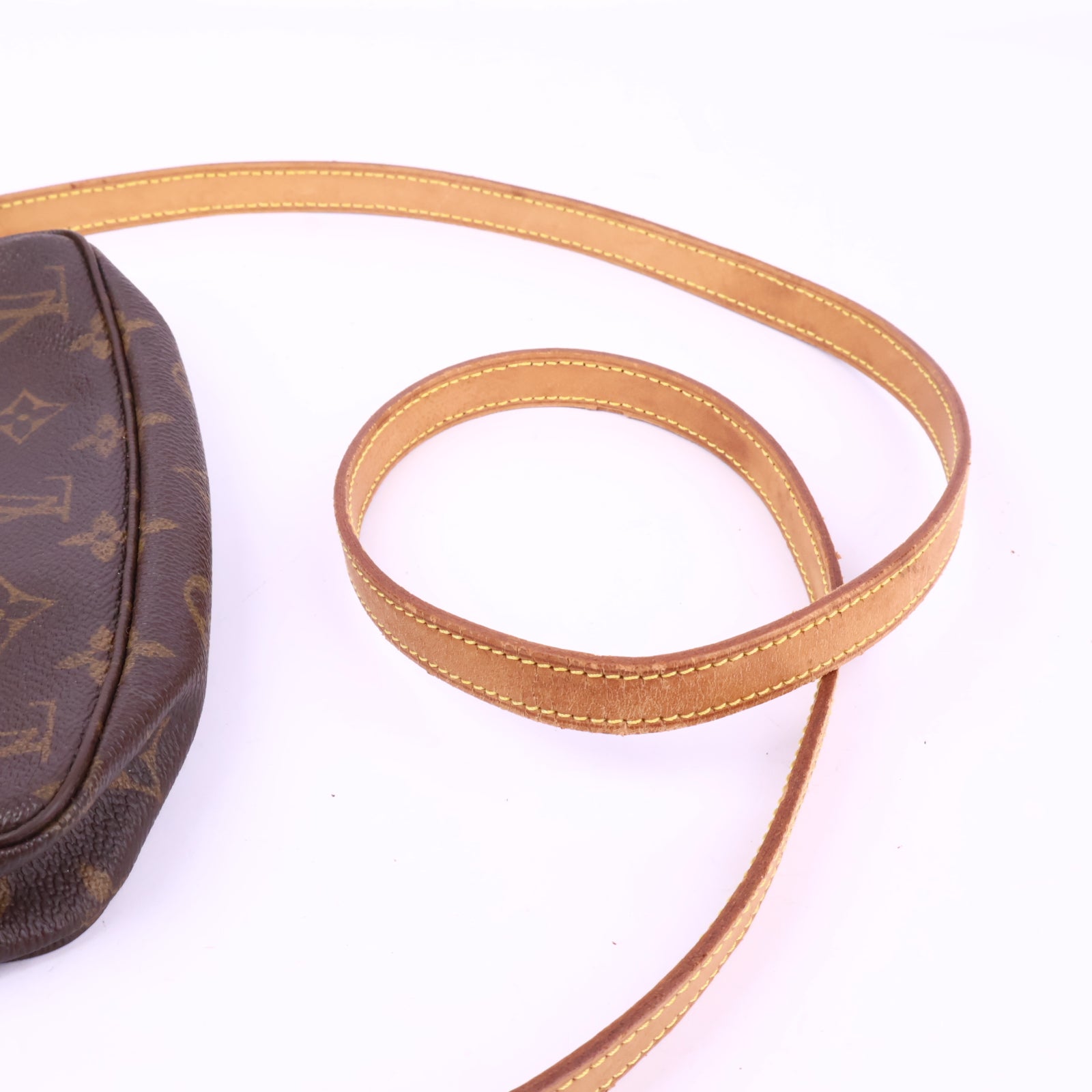 J2986 Louis Vuitton Shoulder Bag Pochette Accessories | Pre-Owned